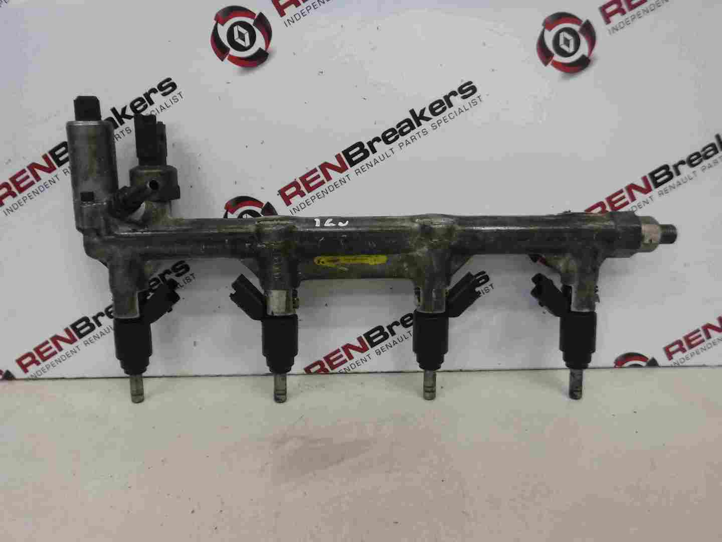 Renault Megane 1999-2002 2.0 16v Fuel Injectors X4 Set + Rail