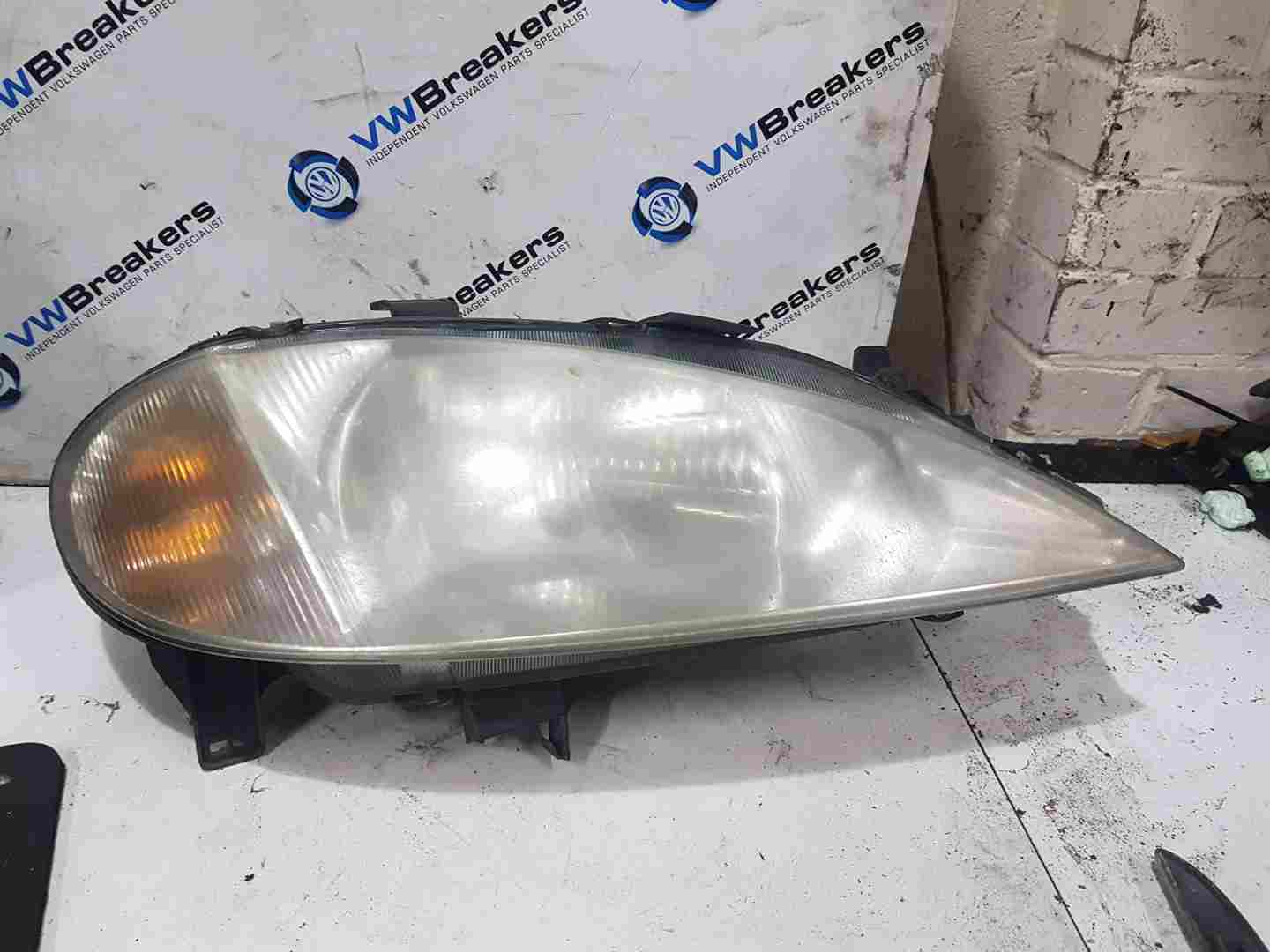 Thumb 2 Renault Megane 1999-2002 Drivers OSF Front Headlight Lens  7700427869
