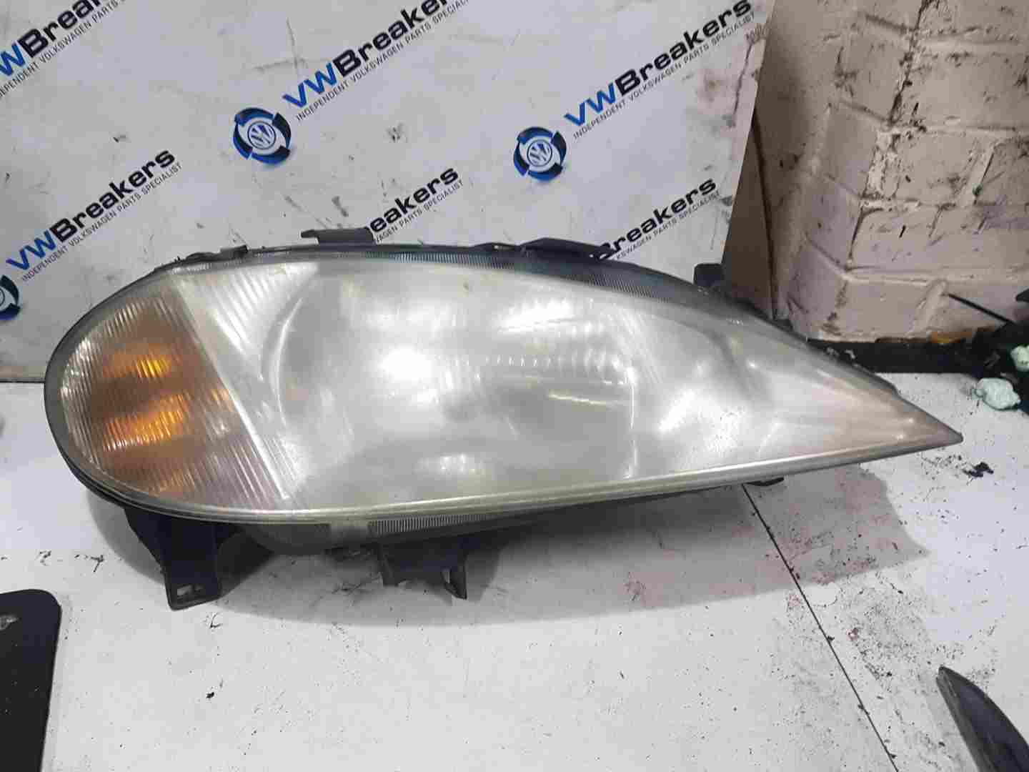 Thumb 3 Renault Megane 1999-2002 Drivers OSF Front Headlight Lens  7700427869