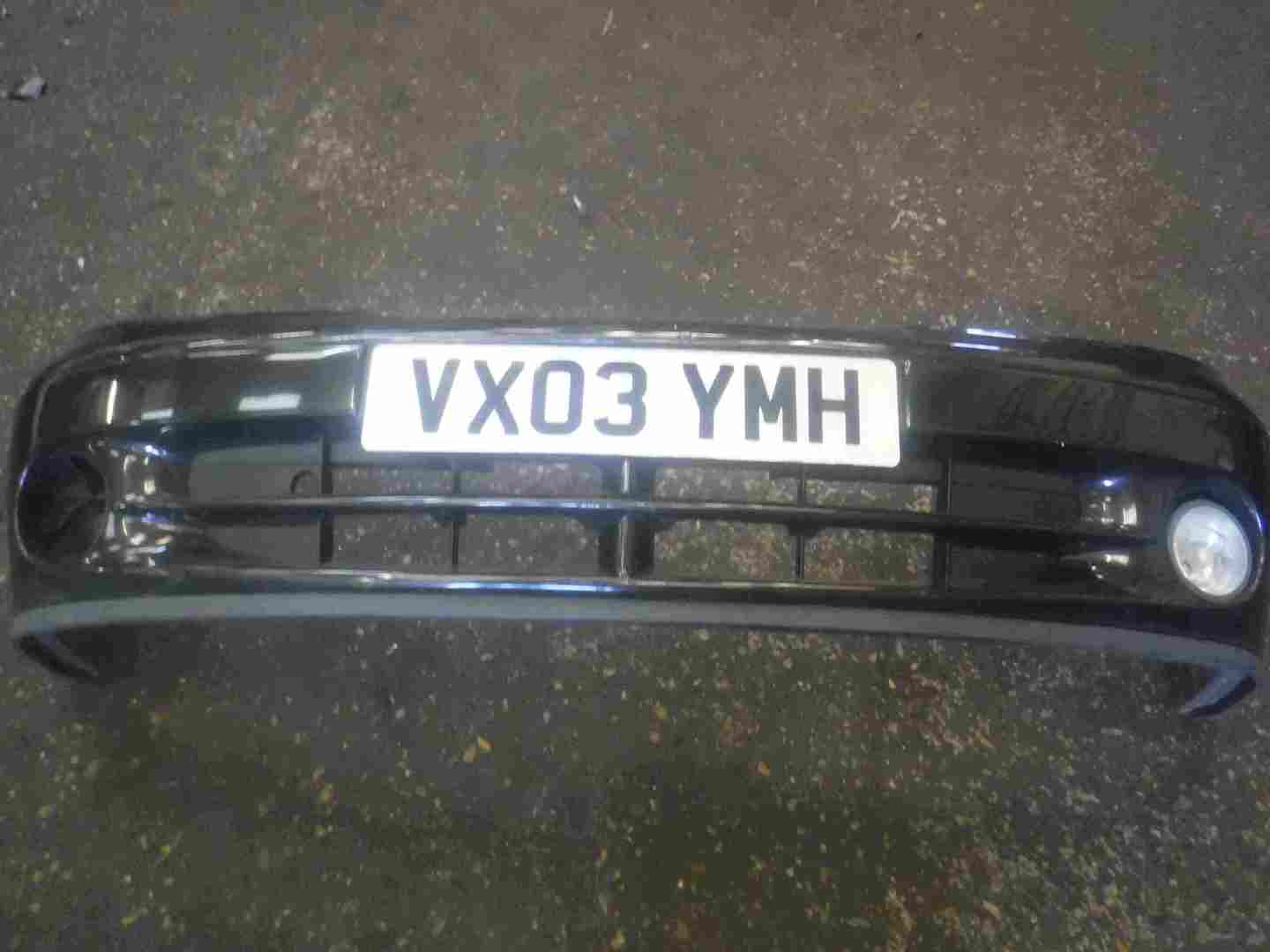 Renault Megane 1999-2002 Front Bumper Black 676
