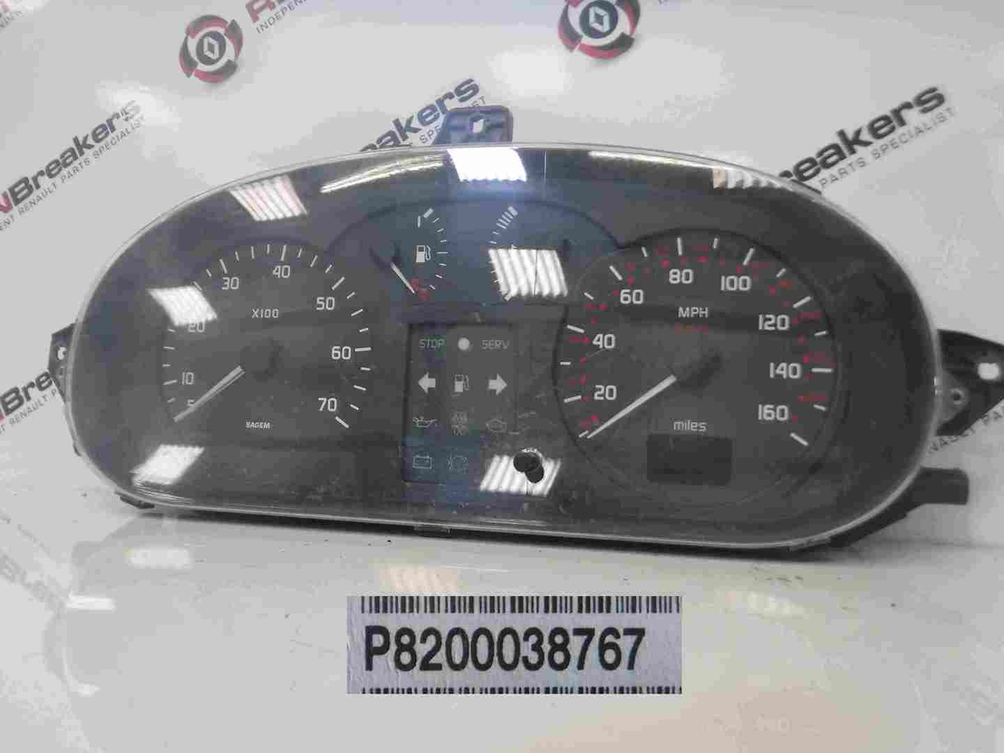 Renault Megane 1999-2002 Instrument Panel Dials Gauges Clocks 124K 8200038767