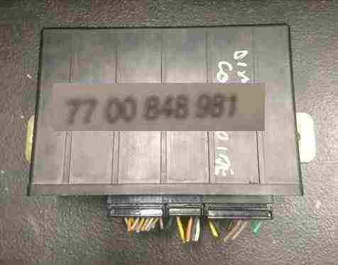 Renault Megane 1999-2003 Convertible Hydraulic Roof ECU Computer 7700848981