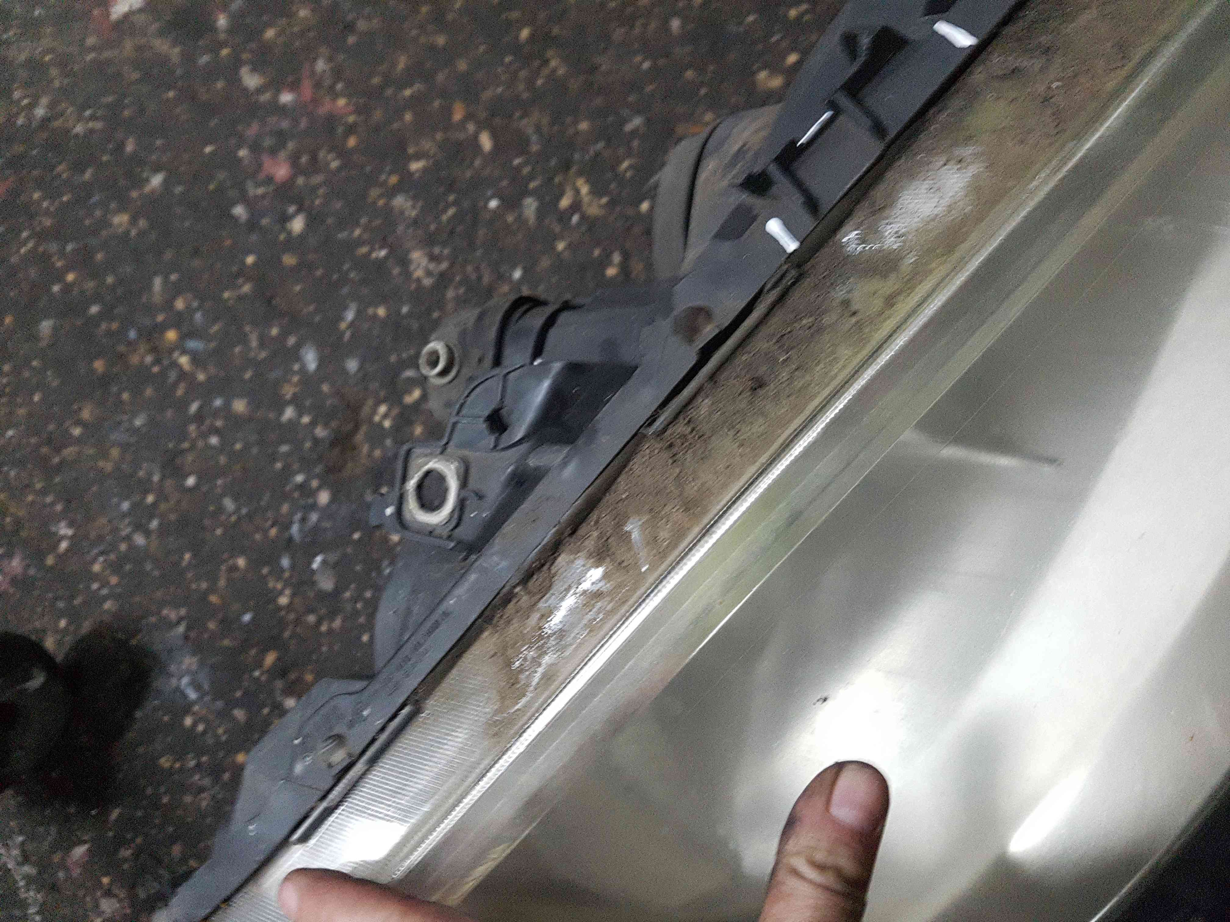 Thumb 7 Renault Megane 2002-2006 Drivers OSF Front Headlight Lens 8200073223