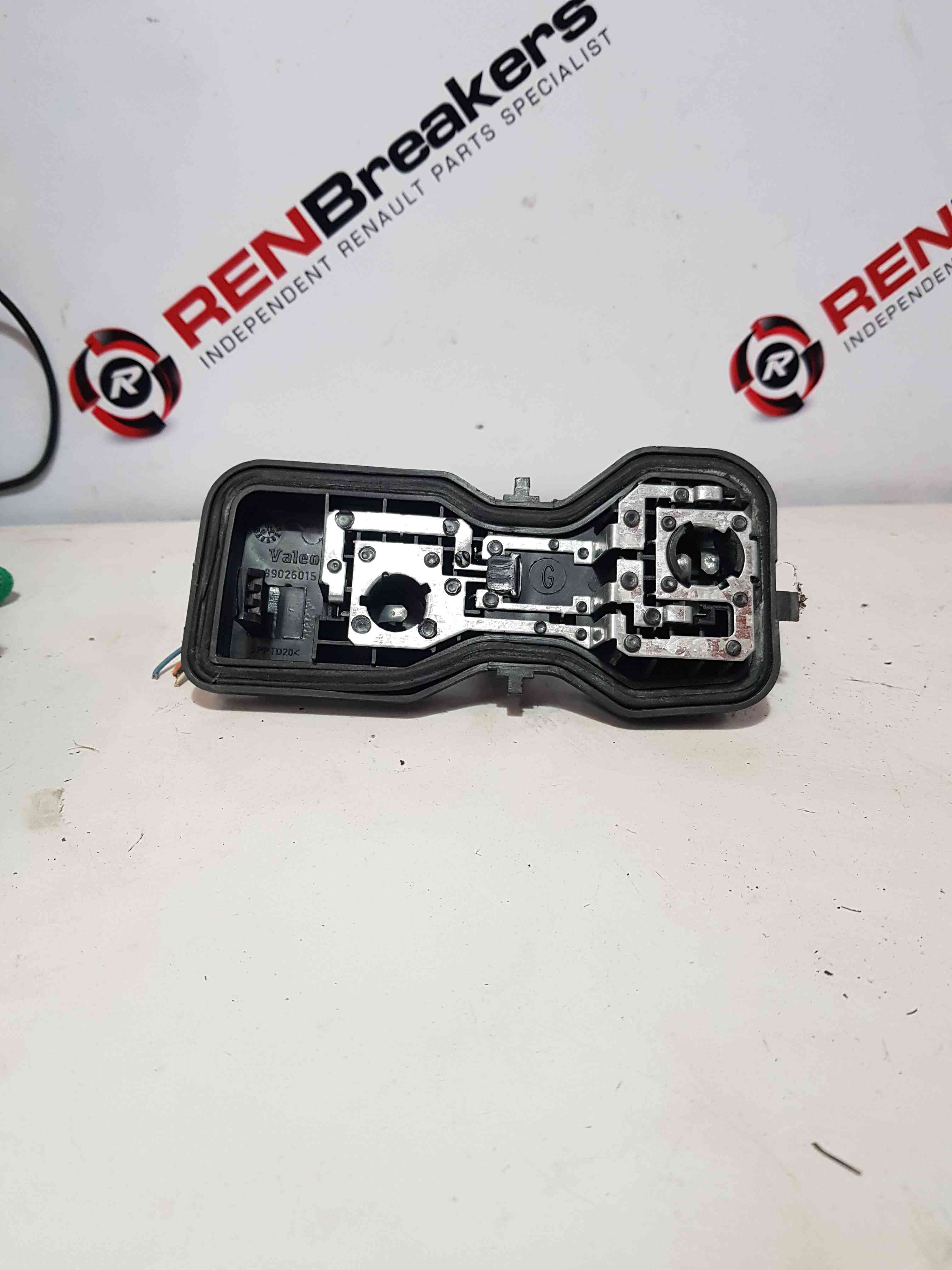 Thumb 4 Renault Megane 2002-2006 Drivers OSR Rear Bulb Holder Black 89026015