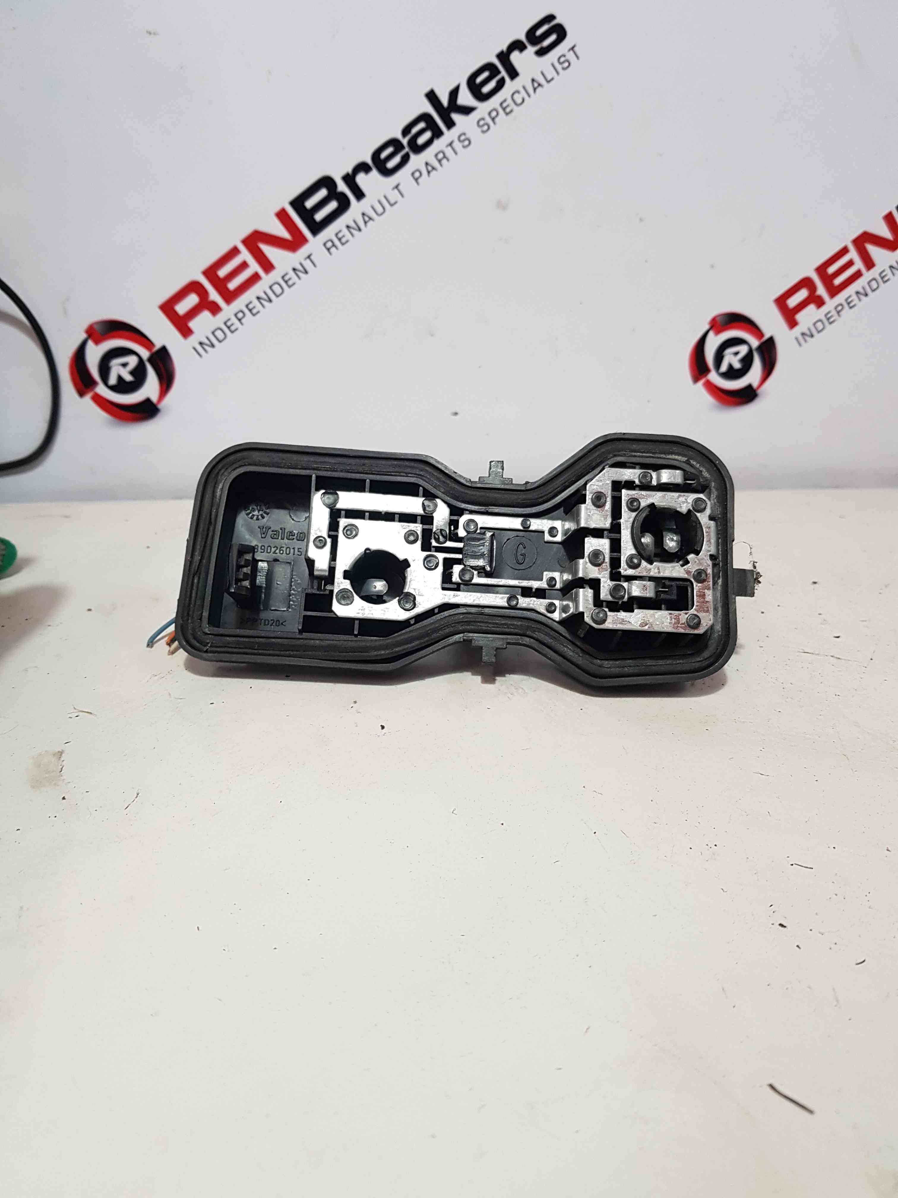 Thumb 6 Renault Megane 2002-2006 Drivers OSR Rear Bulb Holder Black 89026015