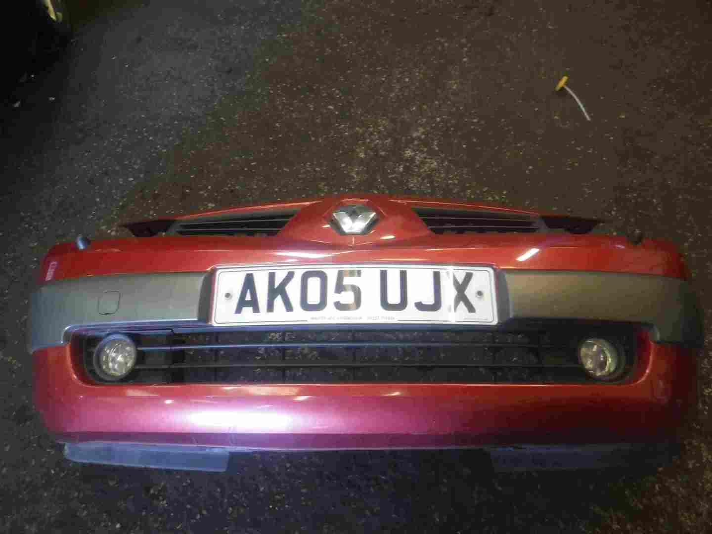 Renault Megane 2002-2006 Front Bumper Red TEB76