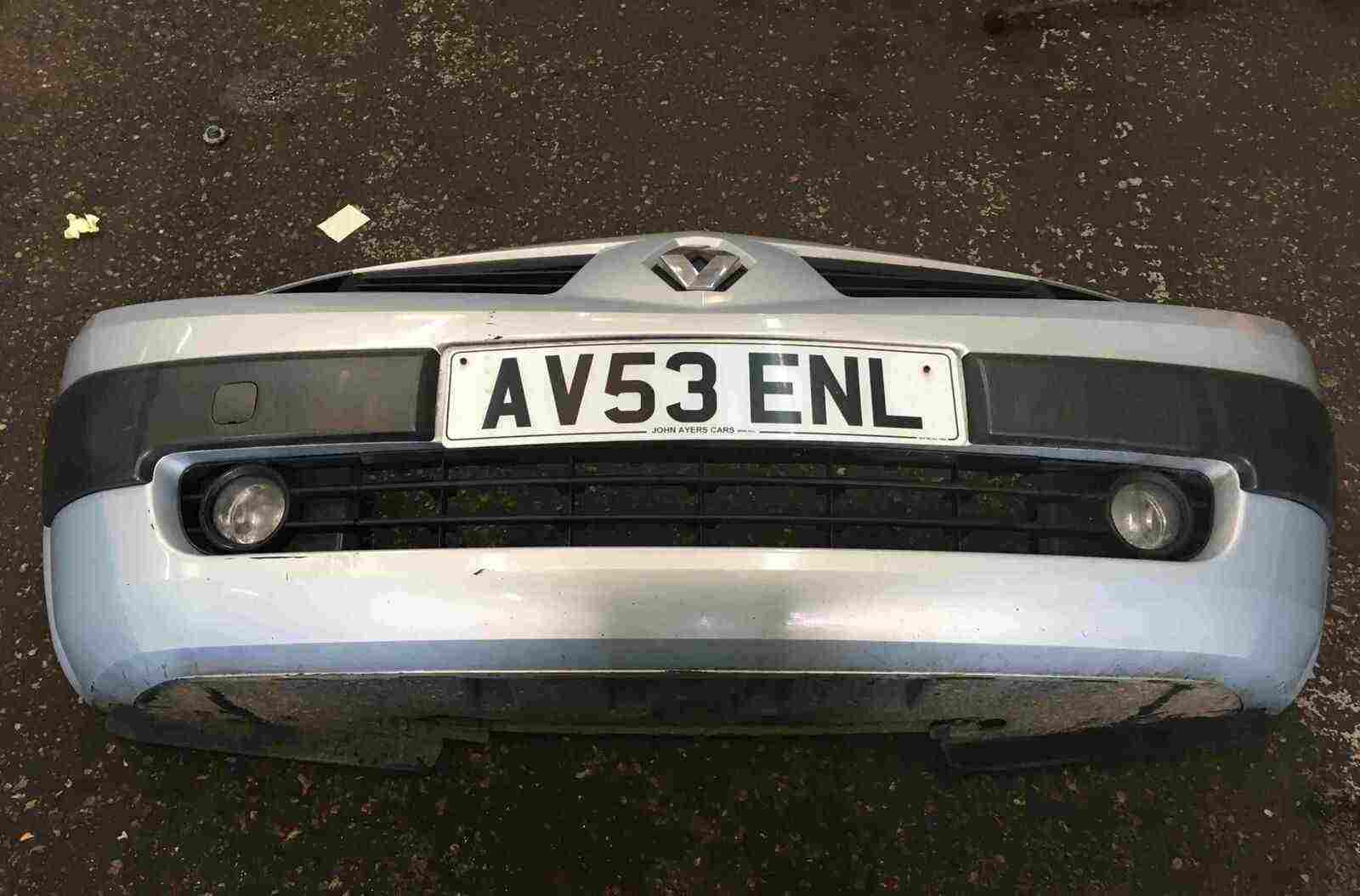Renault Megane 2002-2006 Front Bumper Silver 632