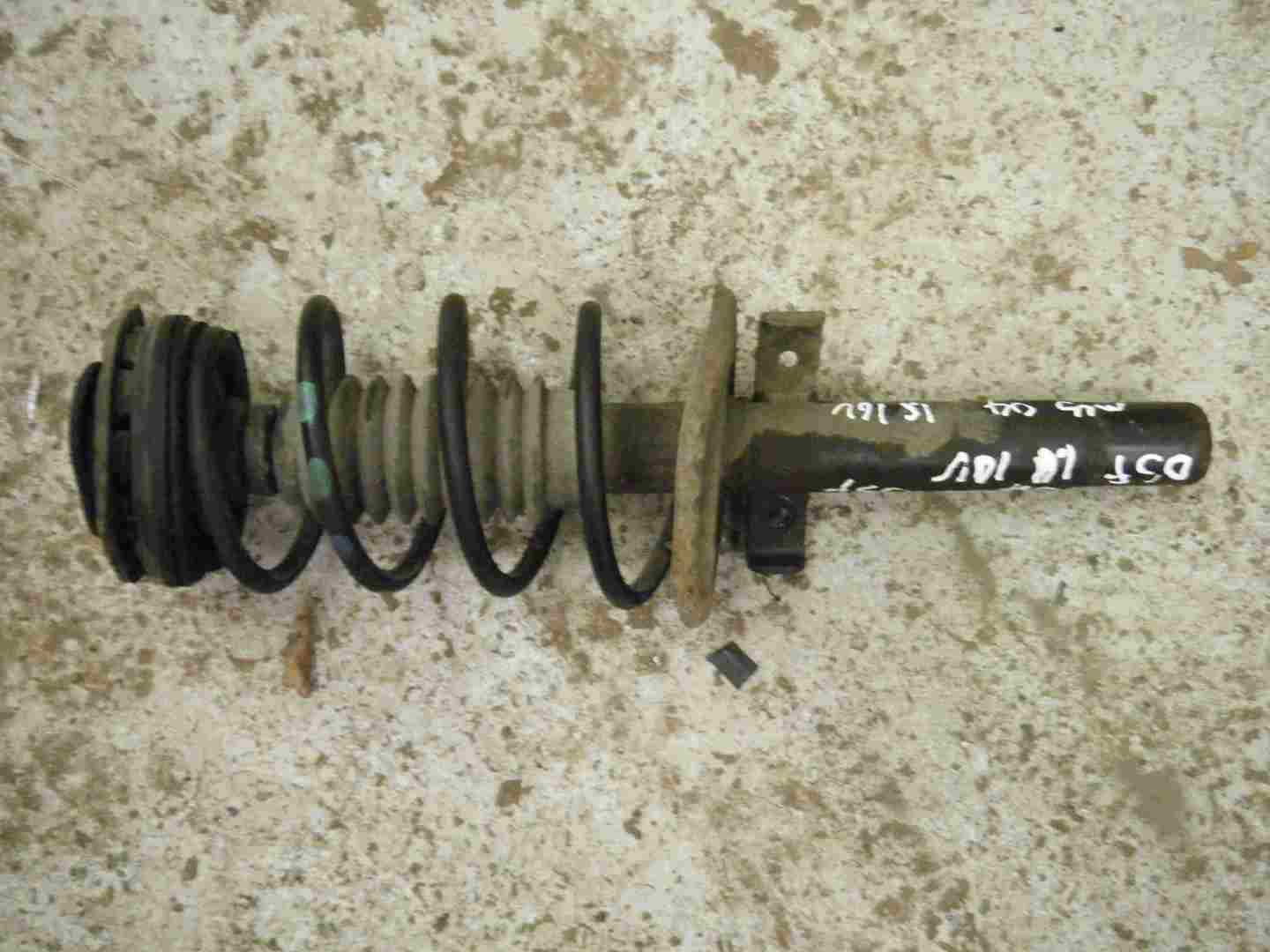 Renault Megane 2002-2008 1.4 Passenger Drivers OSF NSF Front Shock Spring Leg
