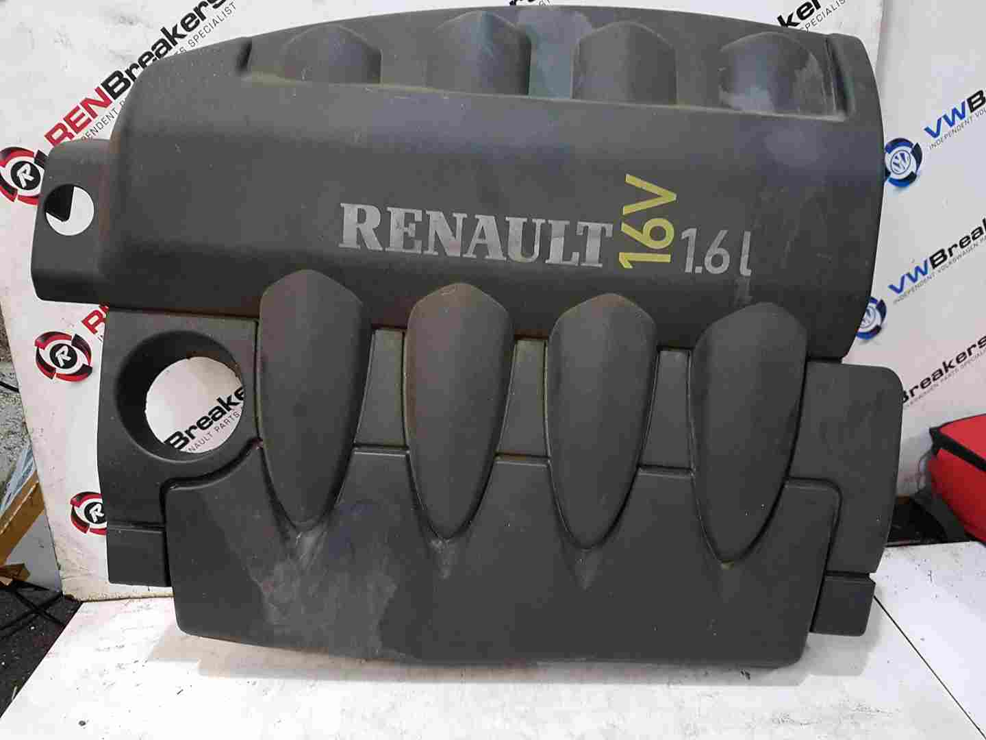 Thumb 5 Renault Megane 2002-2008 1.6 16V Engine Cover Plastic 8200287536
