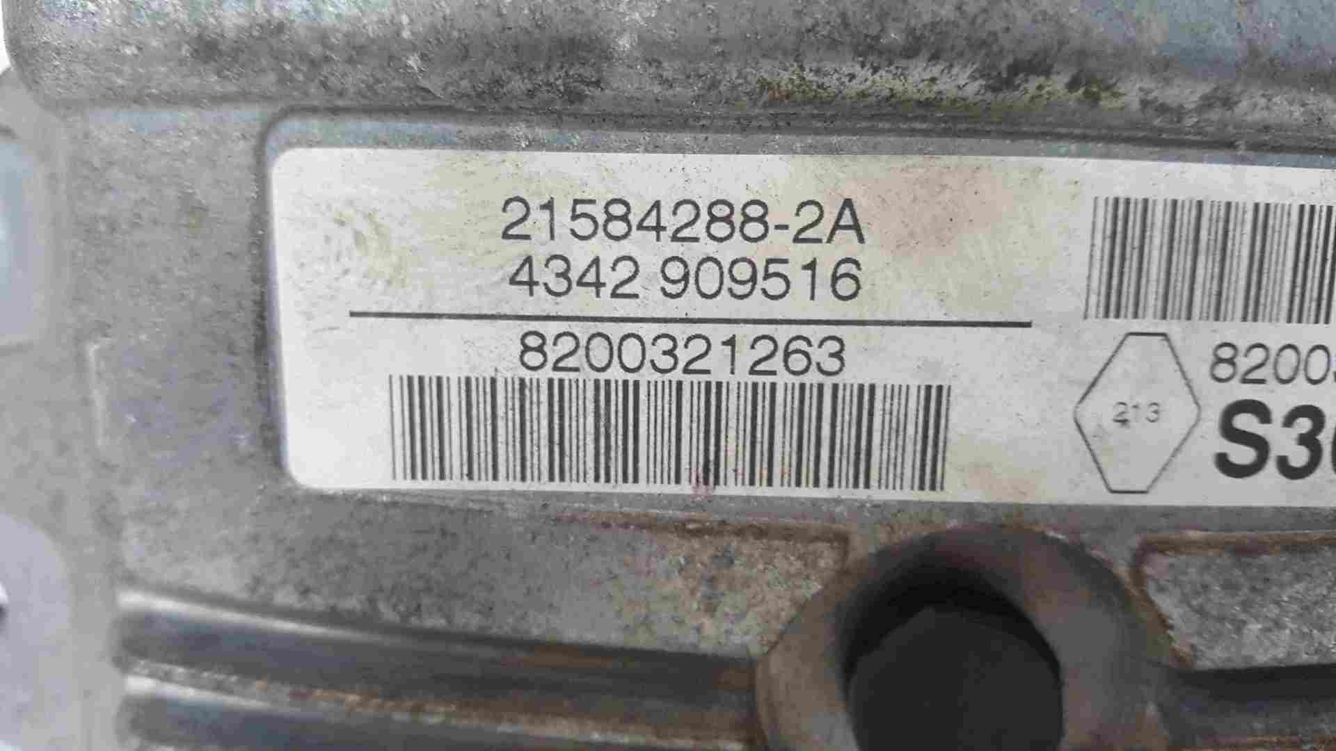 Thumb 3 Renault Megane 2002-2008 2.0 16v Engine Control Unit ECU 8200387138 8200321263