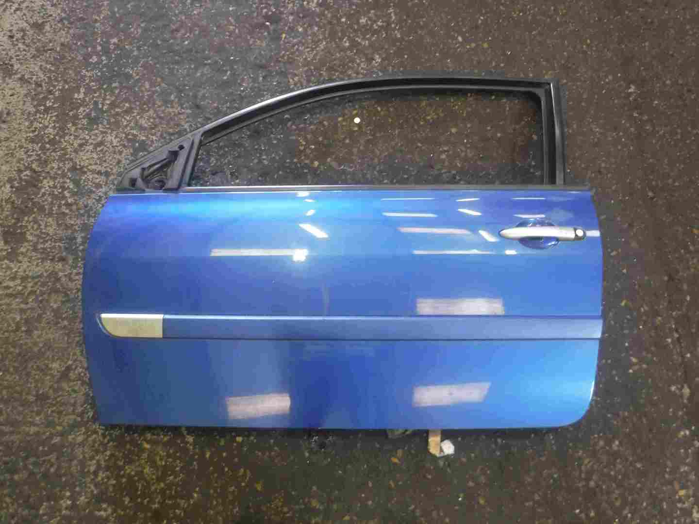 Renault Megane 2002-2008 225 Passenger NSF Front Door Blue TEJ41