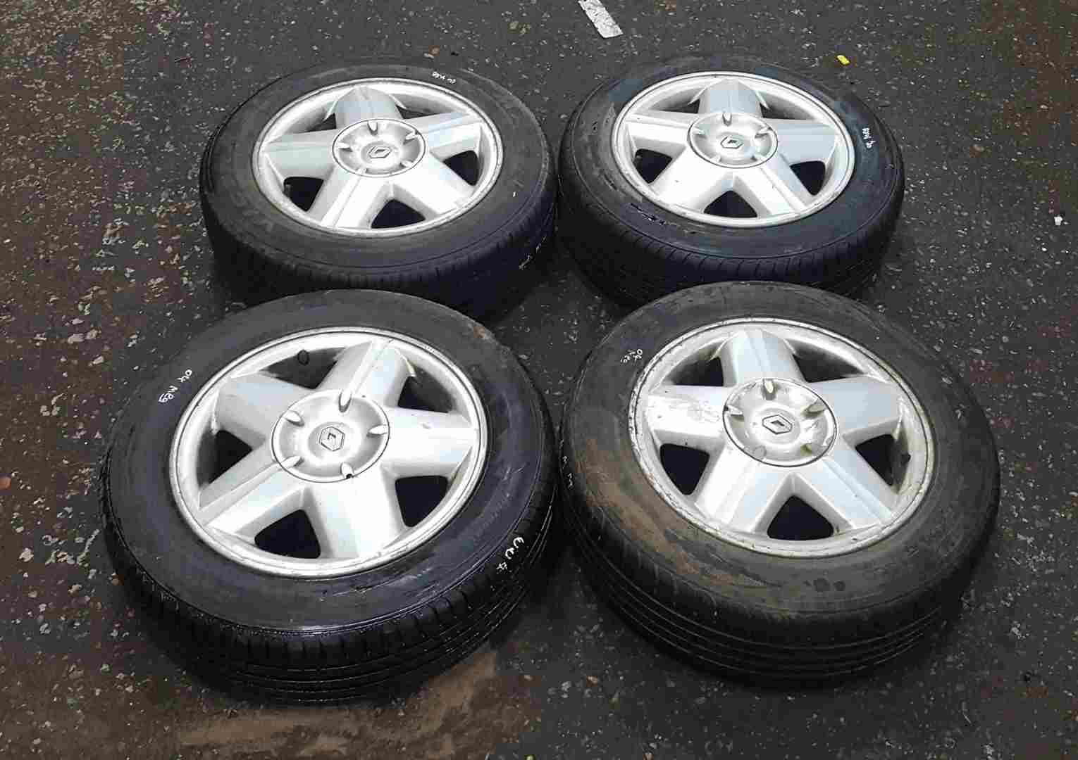 Thumb 7 Renault Megane 2002-2008 Alloy Wheels Set X4 185 60 16inch 16