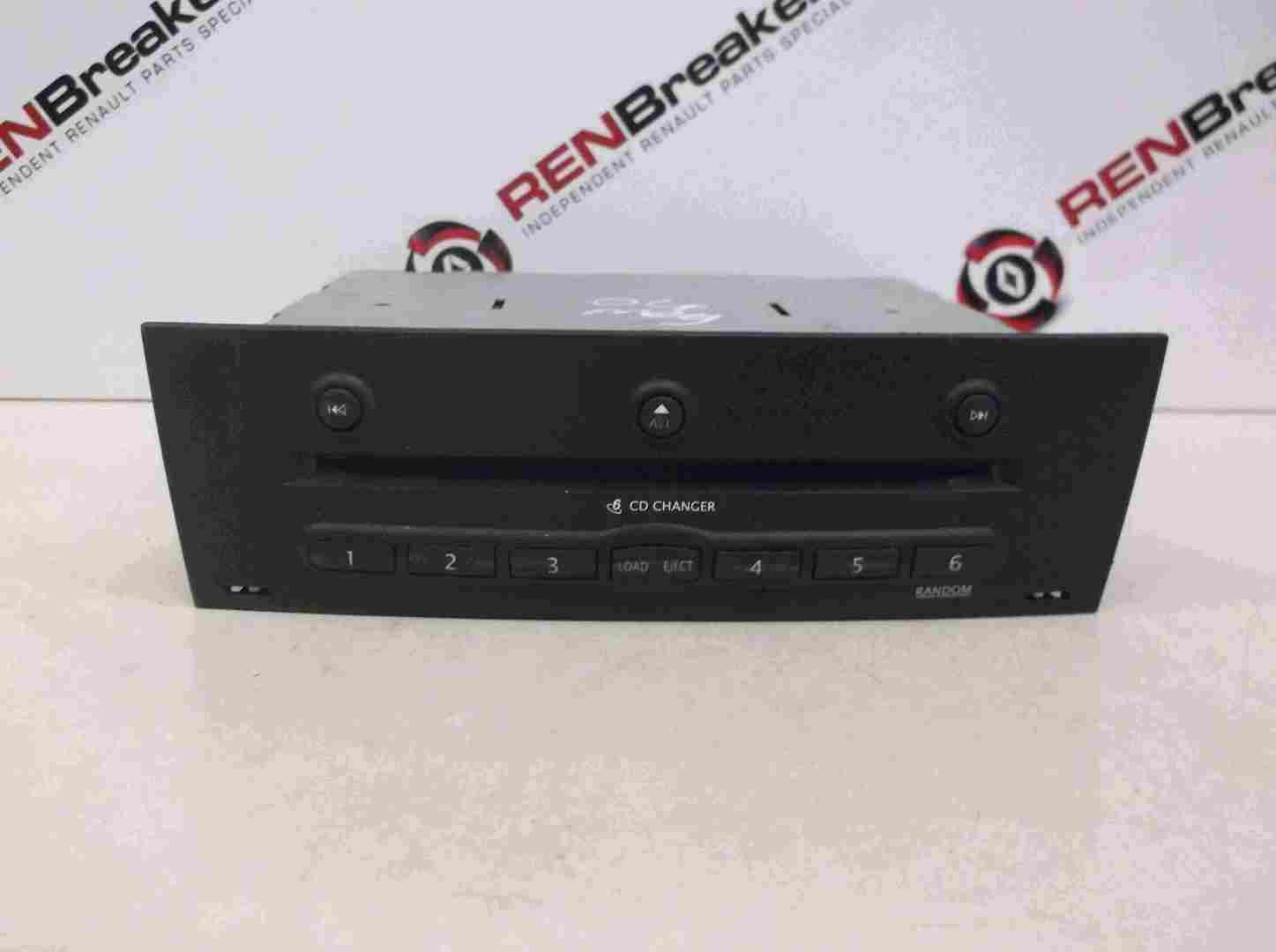 Renault Megane 2002-2008 CD Player CD Multi Disc Changer 8200485082