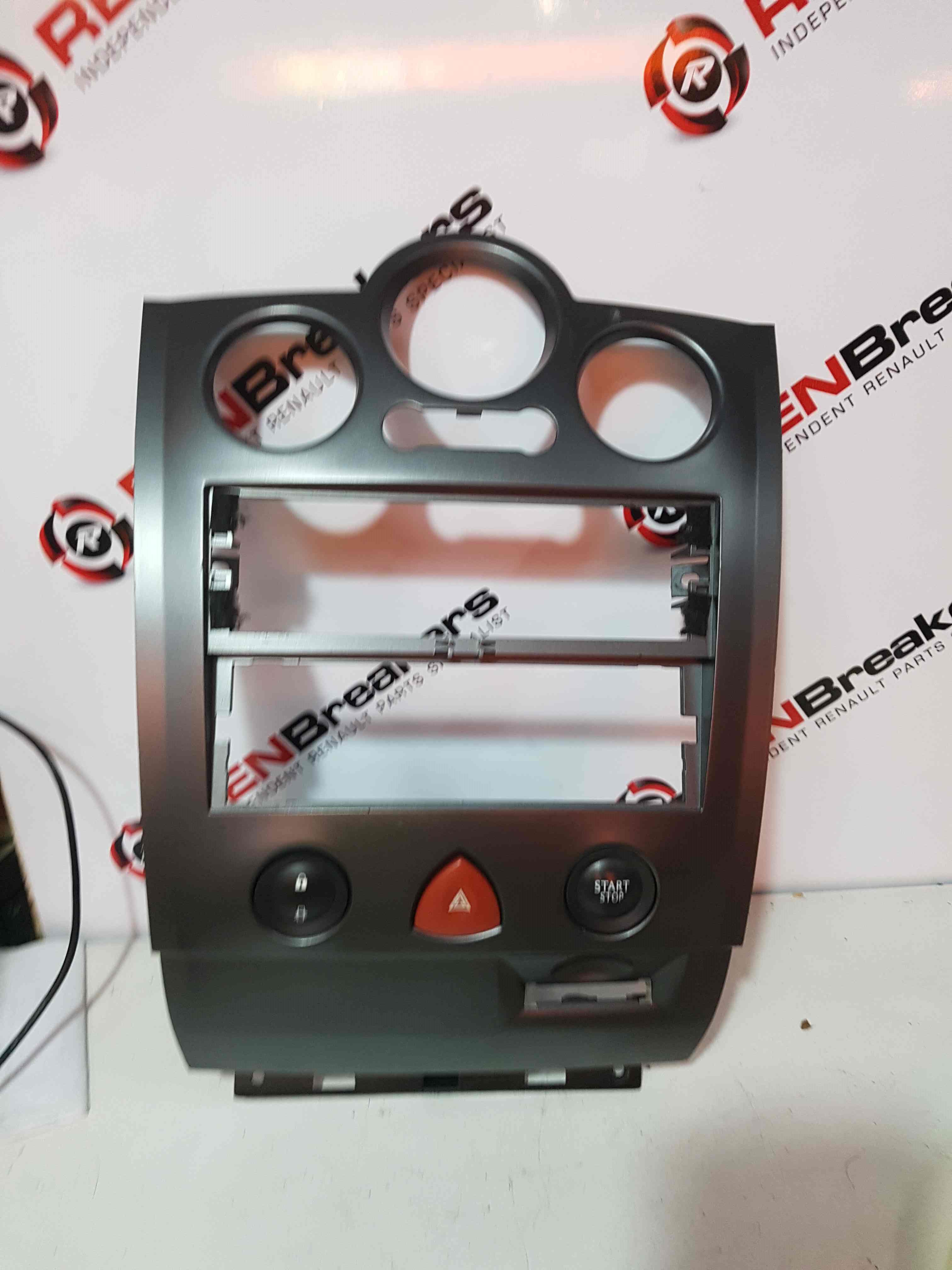 Thumb 2 Renault Megane 2002-2008 Centre Dashboard Surround Trim Climate Control