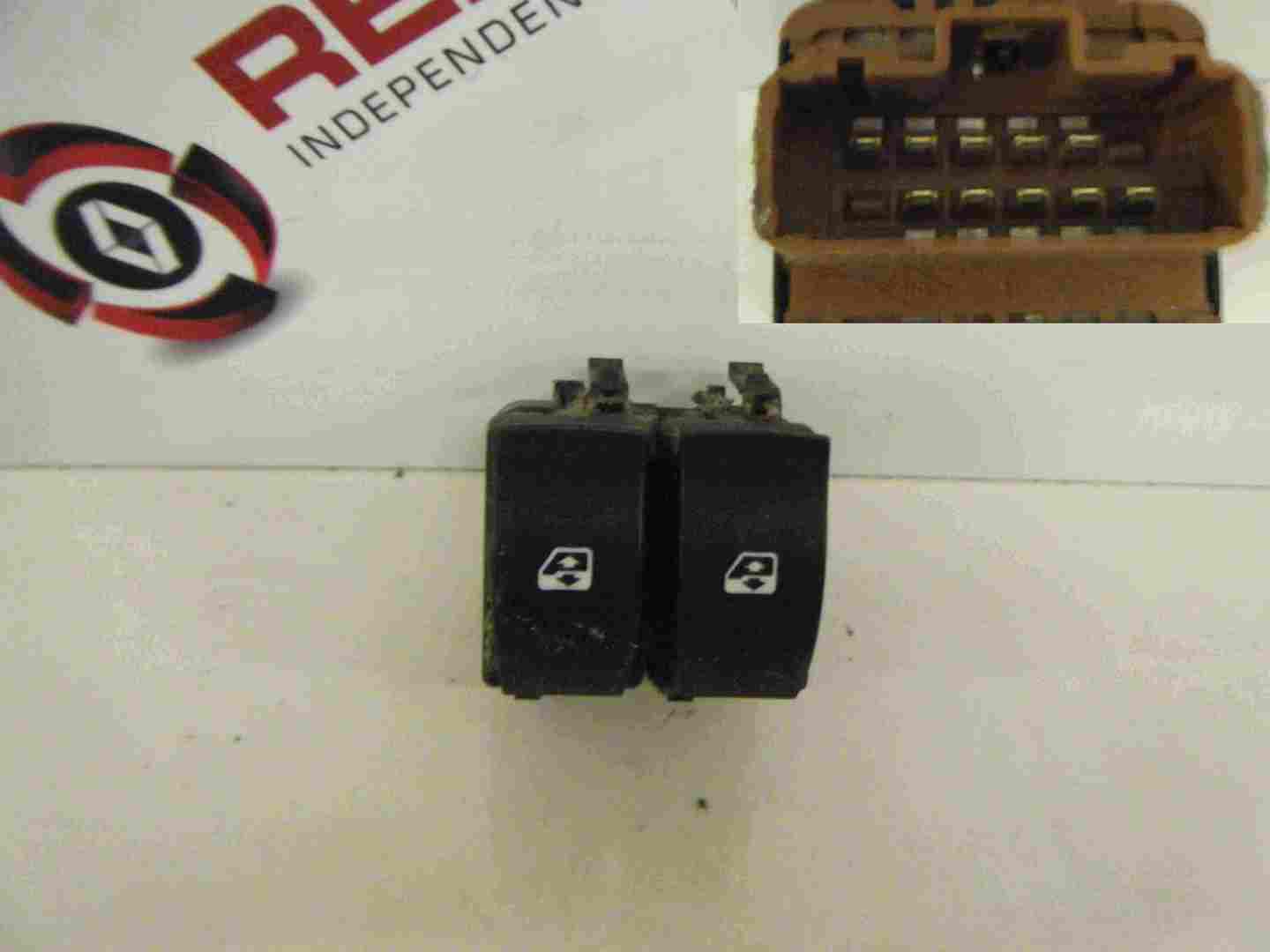 Renault Megane 2002-2008 Drivers Electric Window Switch Rear