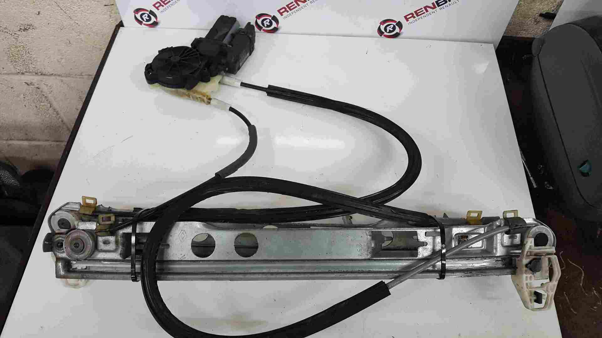 Thumb 2 Renault Megane 2002-2008 Drivers OSF Front Window Motor + Regulator 3dr