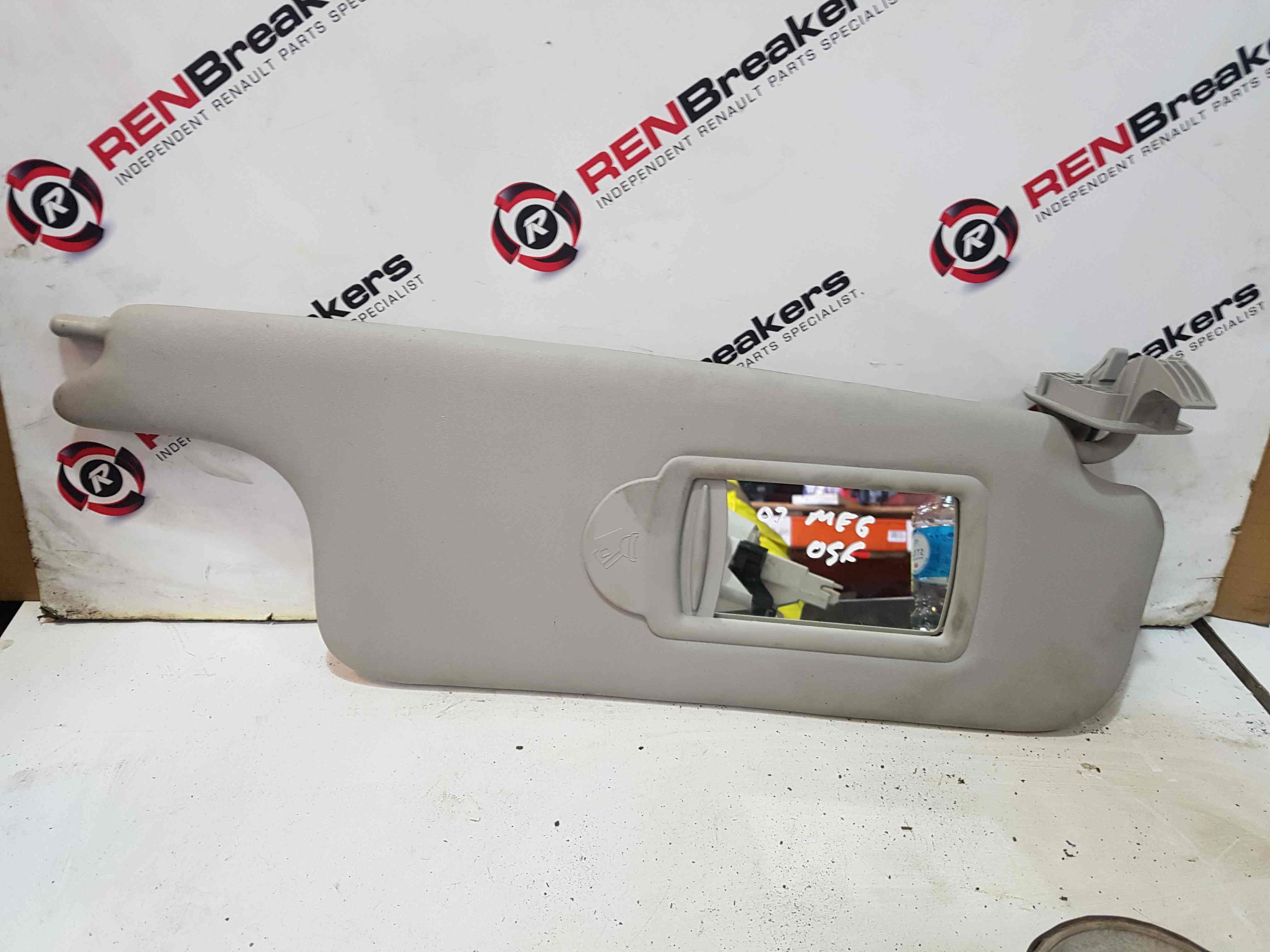 Thumb 2 Renault Megane 2002-2008 Drivers OSF Sun Visor Shade