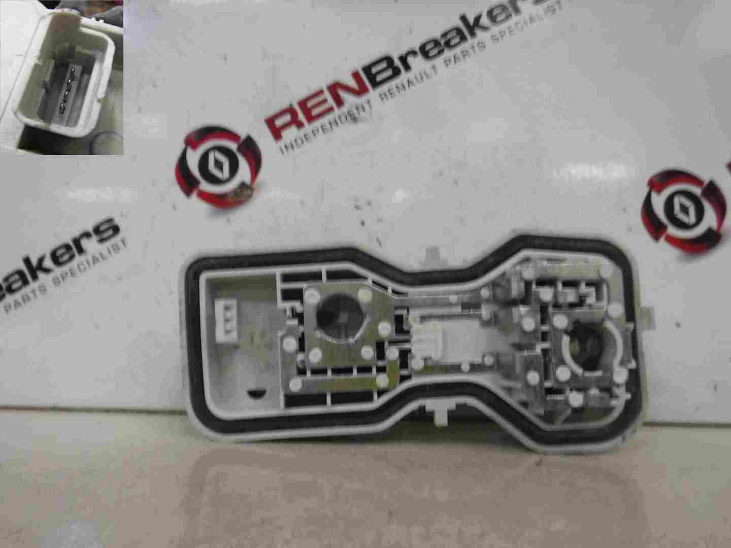 Renault Megane 2002-2006 Drivers OSR Rear Bulb Holder 1