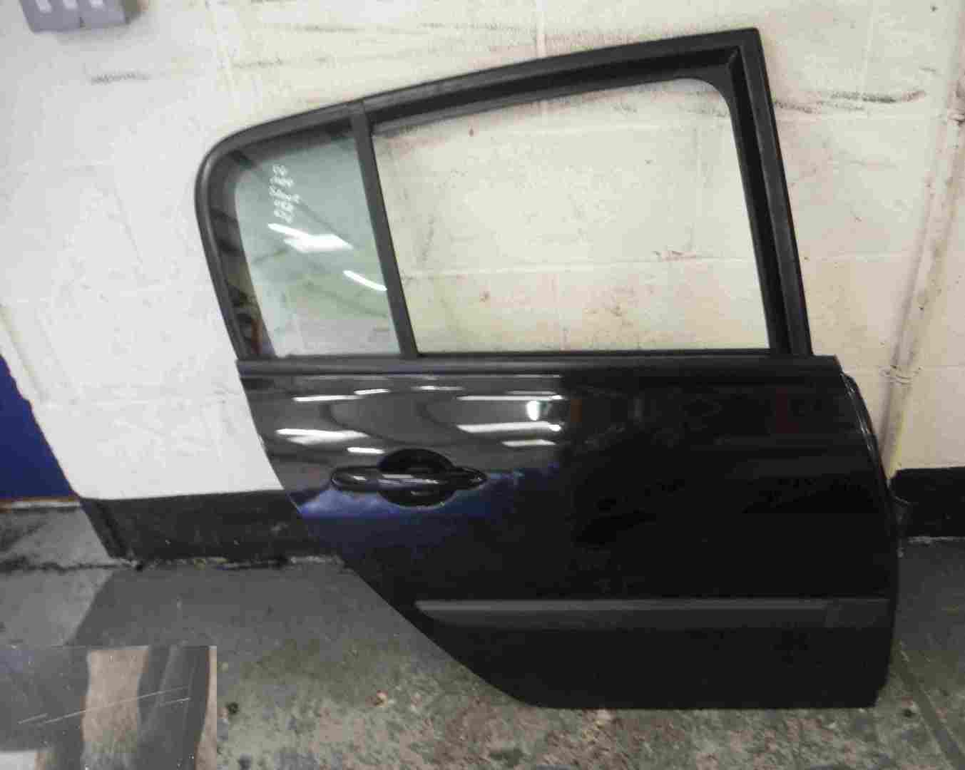 Renault Megane 2002-2008 Drivers OSR Rear Door Black 676