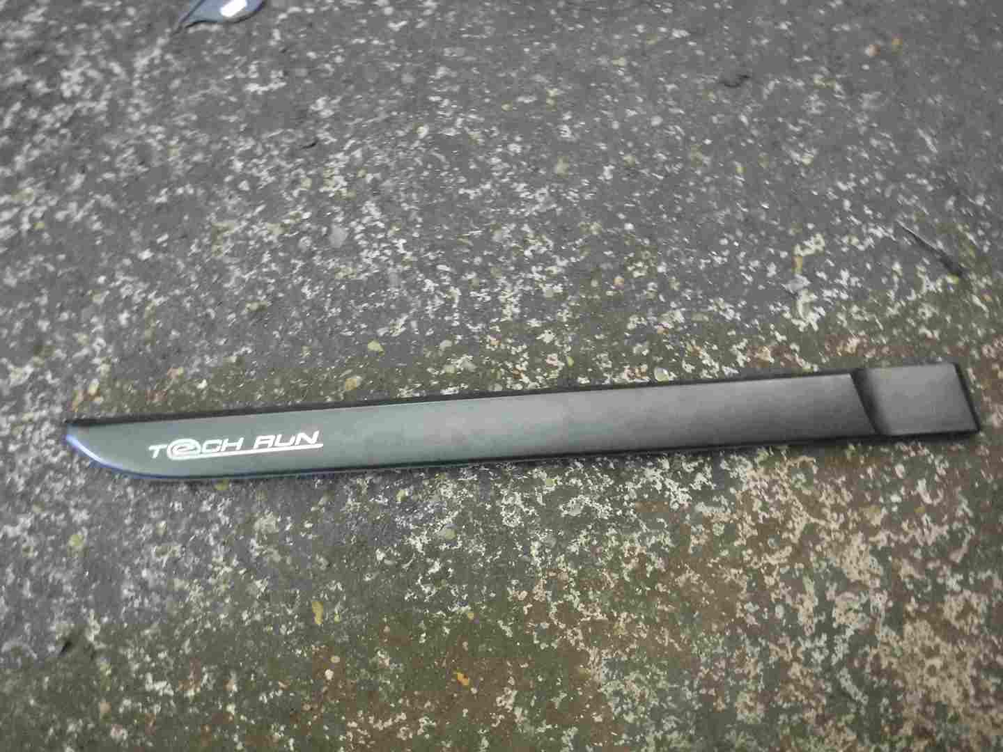 Renault Megane 2002-2008 Drivers OSR Rear Door Moulding Trim 5dr