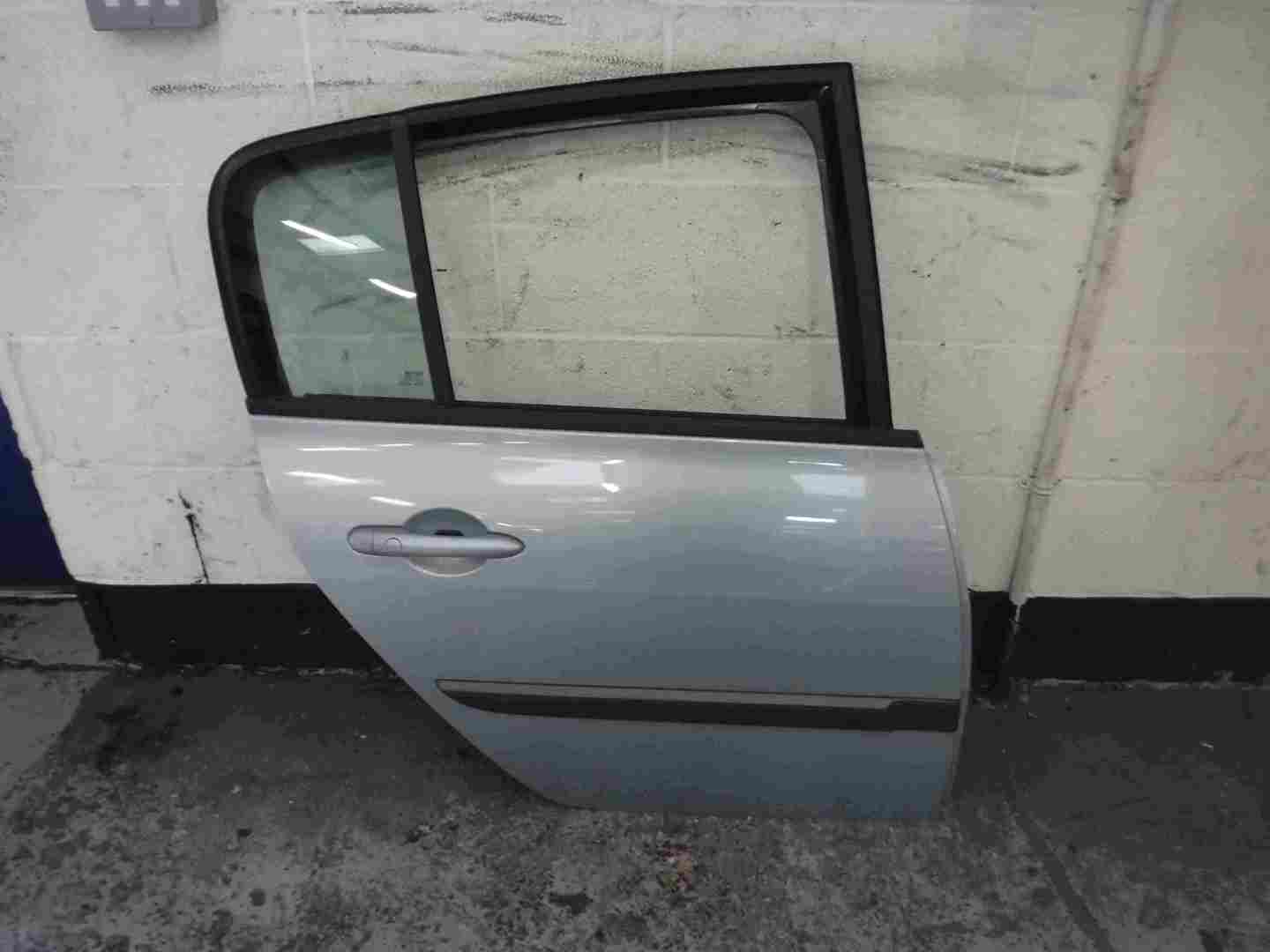 Renault Megane 2002-2008 Drivers OSR Rear Door Silver 632