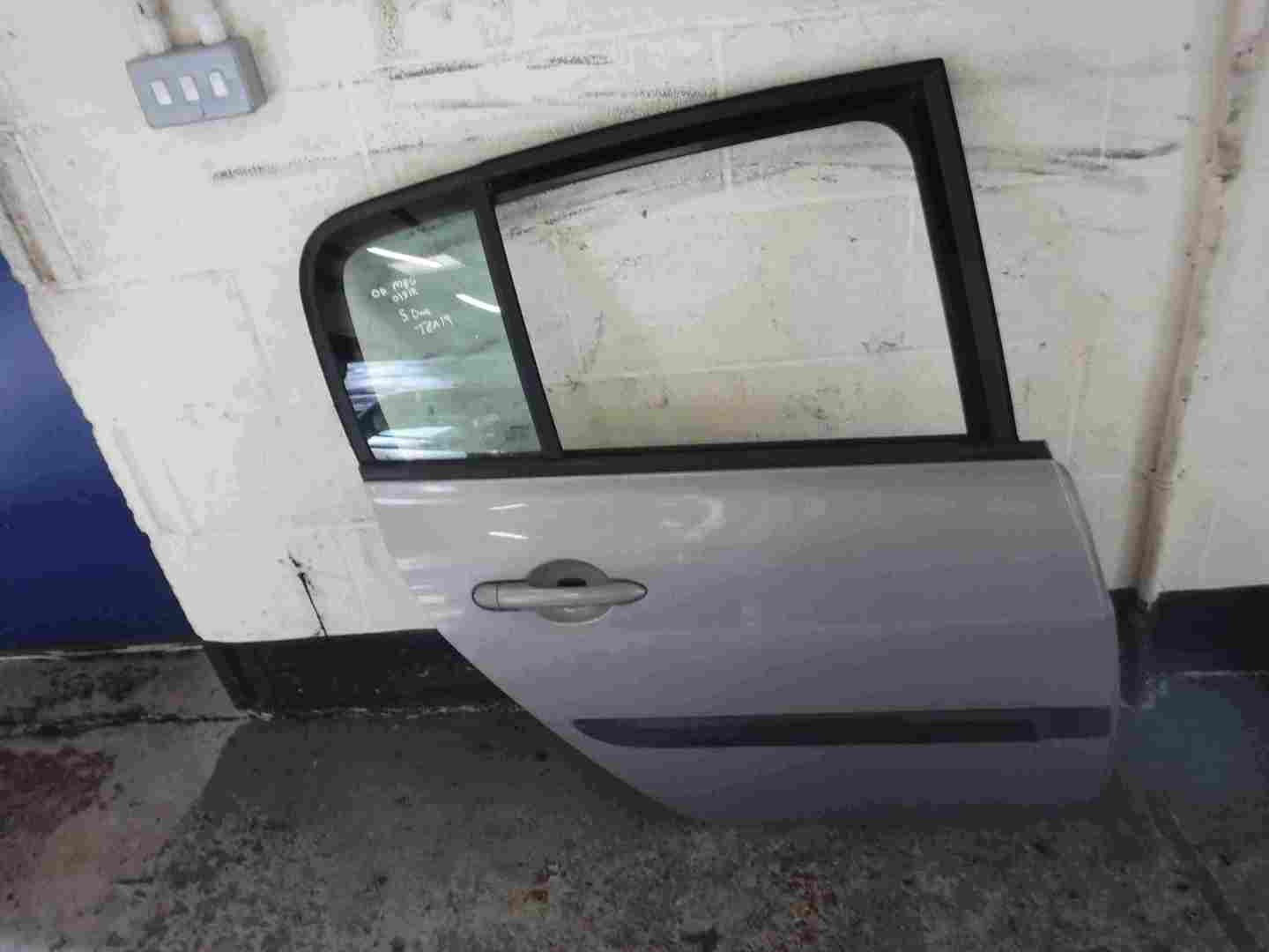 Renault Megane 2002-2008 Drivers OSR Rear Door Silver TEA19 5dr