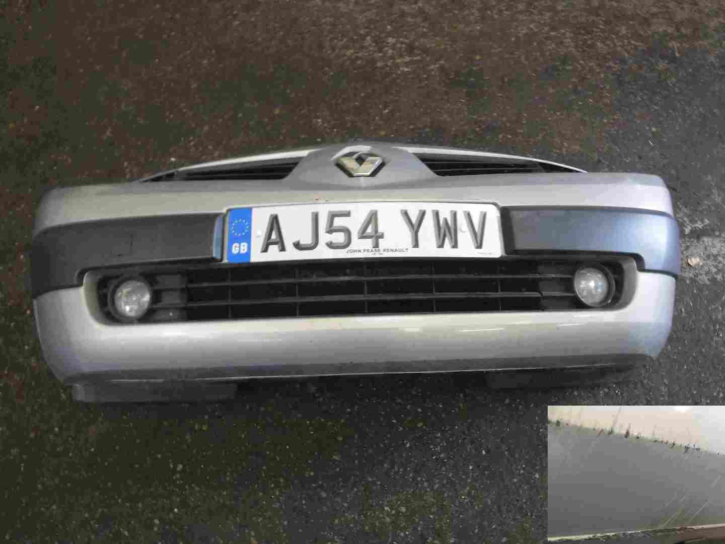 Renault Megane 2002-2008 Front Bumper Silver TEA19