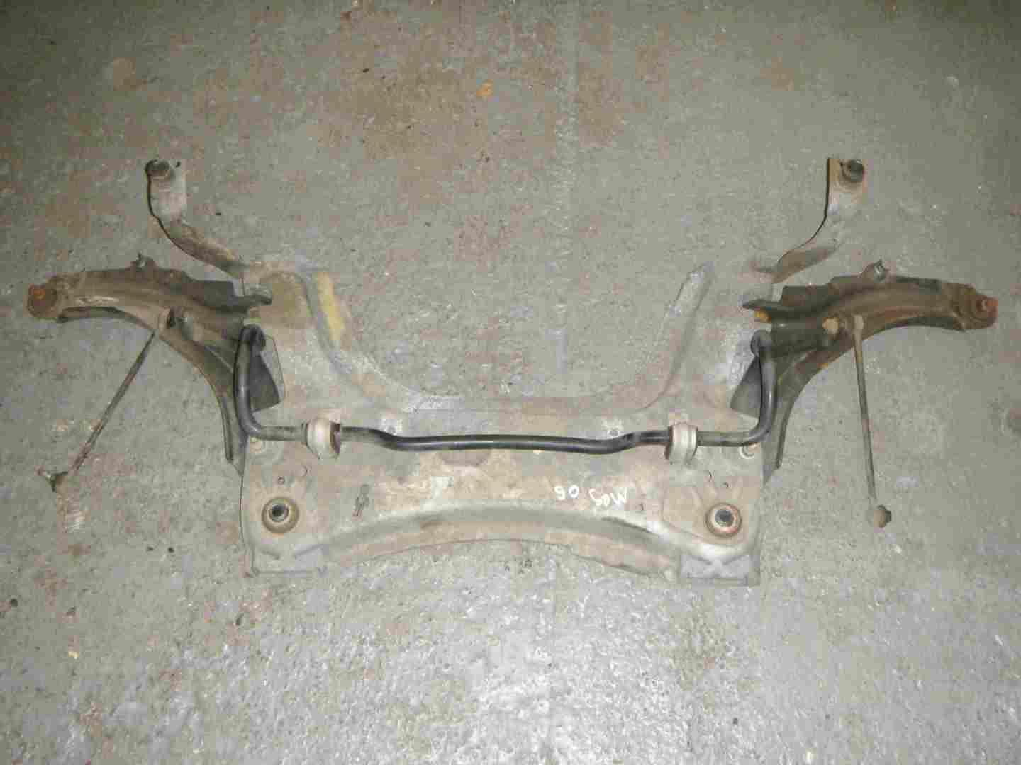 Renault Megane 2002-2008 Front Subframe Cross Member Cradle  Wishobones