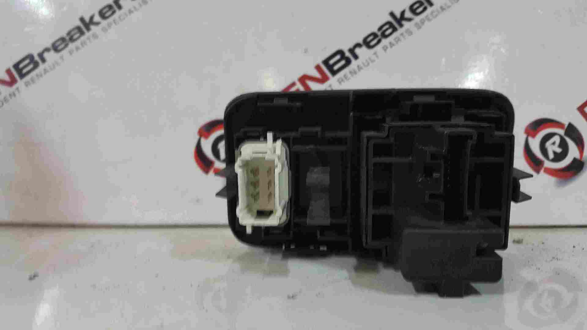 Thumb 4 Renault Megane 2002-2008 Headlight Adjuster Panel Cruise