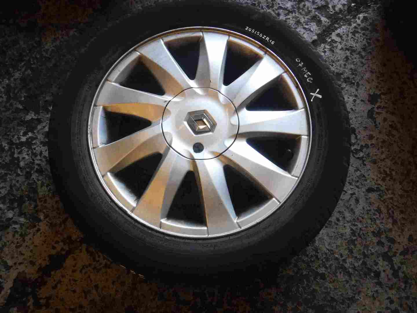 Renault Megane 2002-2008 Kubera Alloy Wheel 16 Inch x 1 4 Stud
