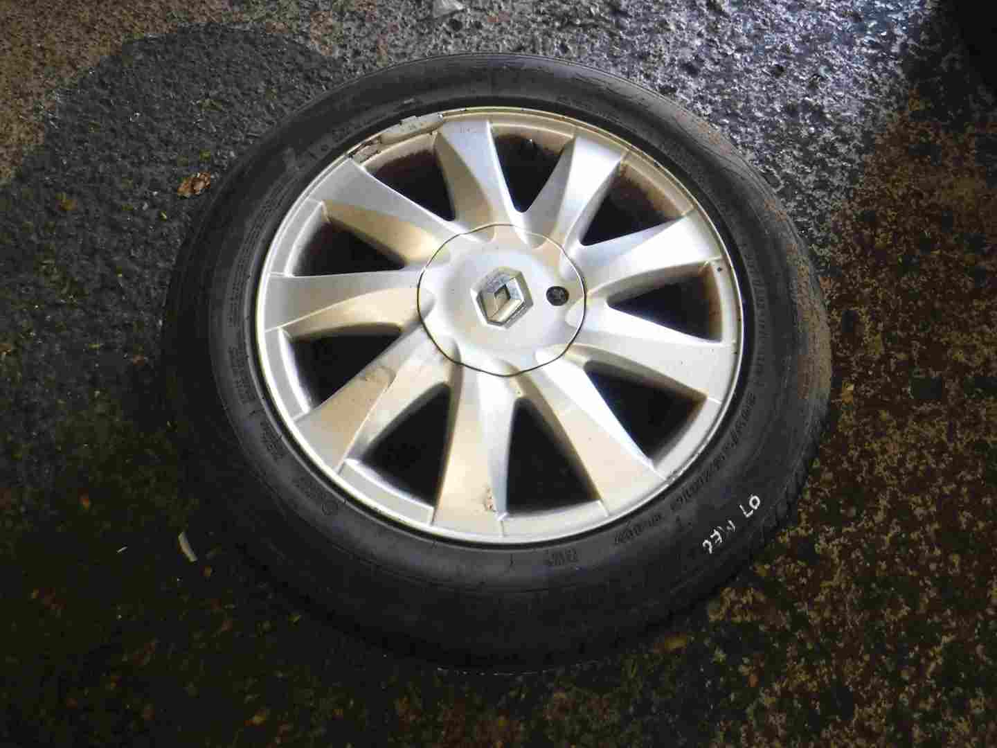 Renault Megane 2002-2008 Kubera Alloy Wheel 16in