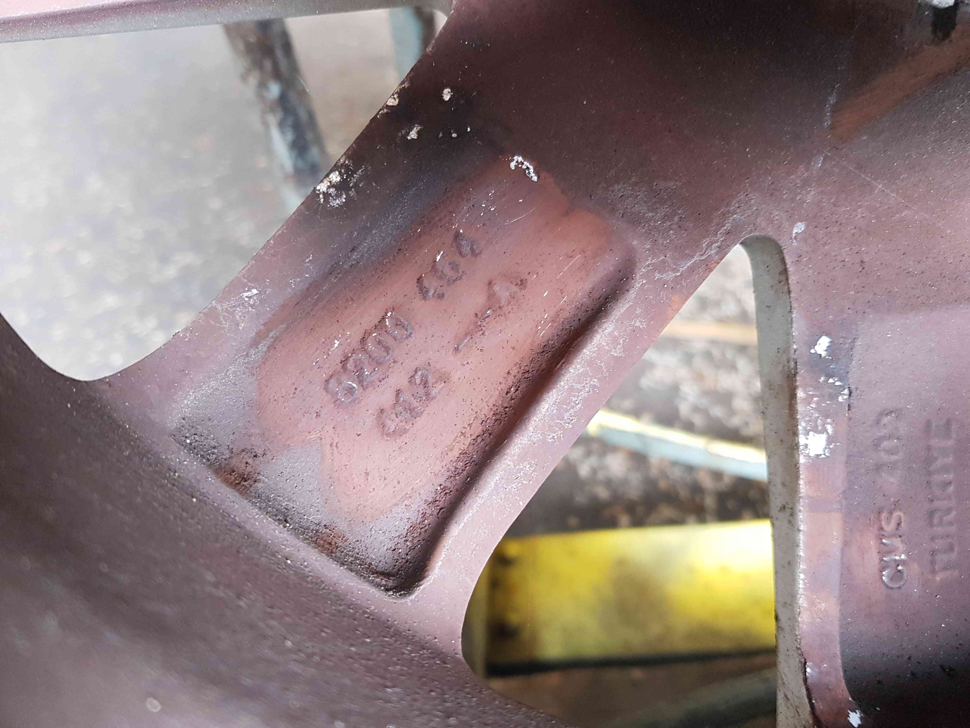 Thumb 9 Renault Megane 2002-2008 Kubera Kubbera Alloy Wheel + Tyre 205 55 16 6Mm Tread