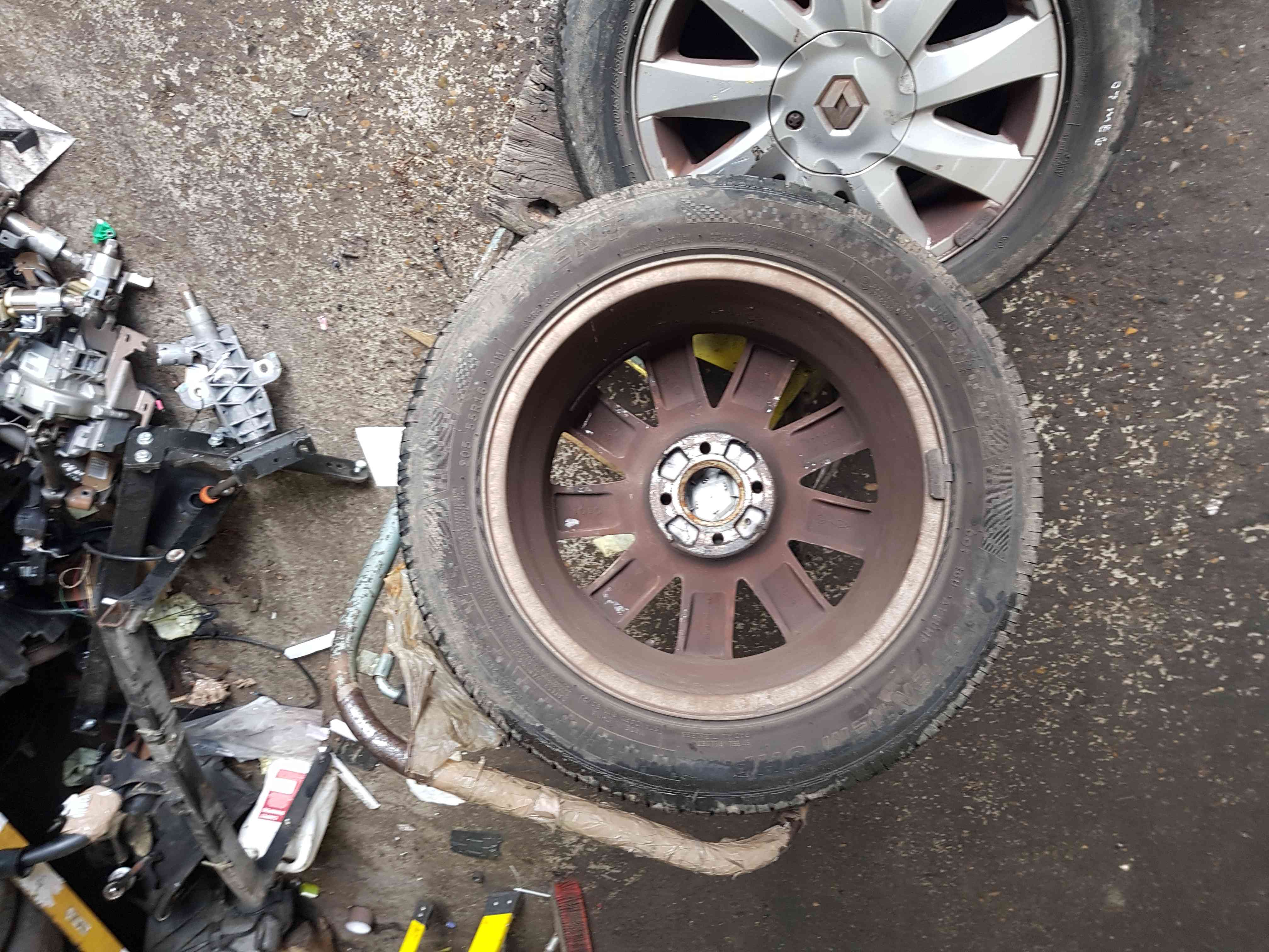 Thumb 7 Renault Megane 2002-2008 Kubera Kubbera Alloy Wheel + Tyre 205 55 16 6Mm Tread