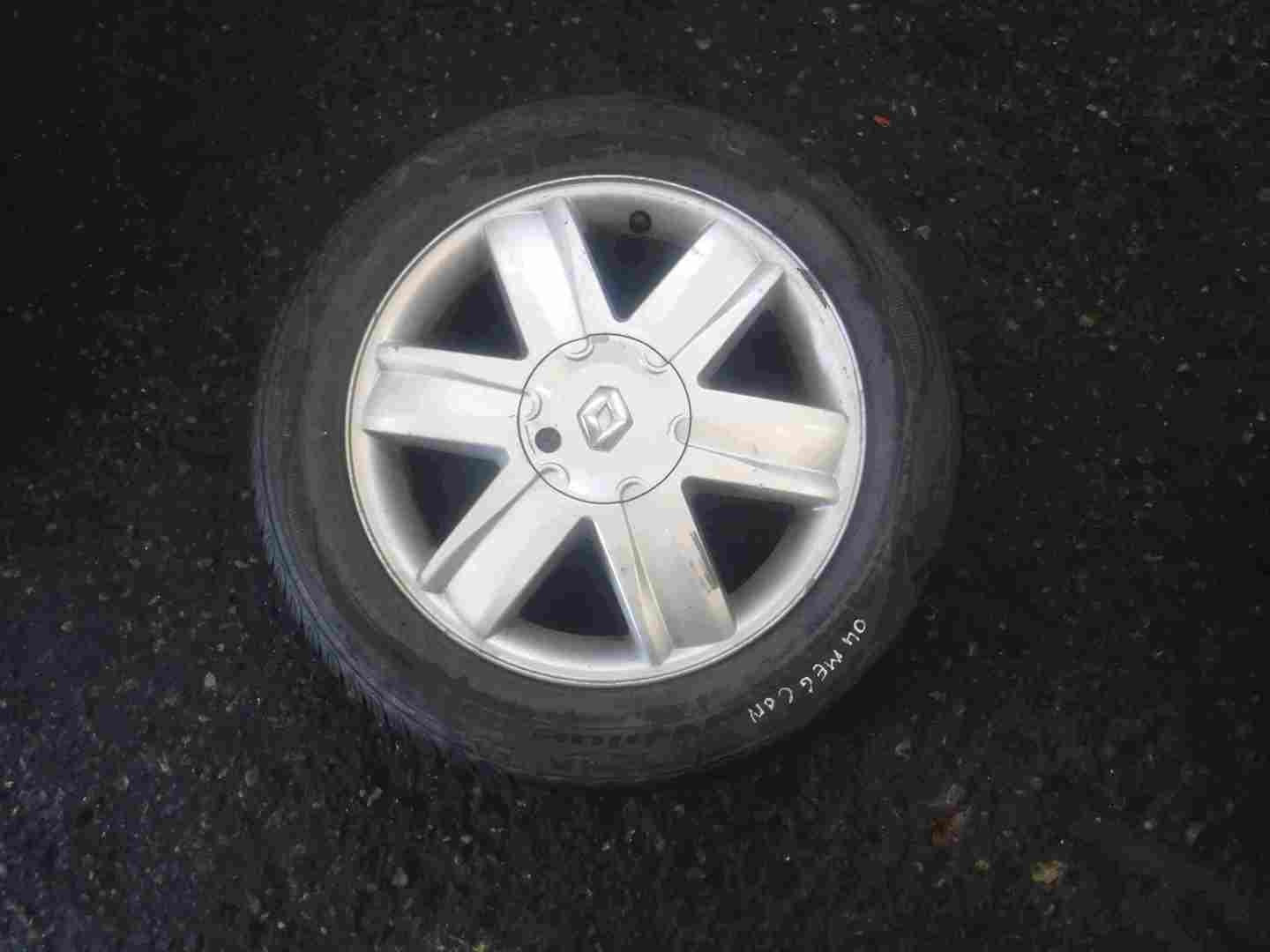 Renault Megane 2002-2008 Nervastella Alloy Wheel + Tyre 205 55 16 8mm Tread