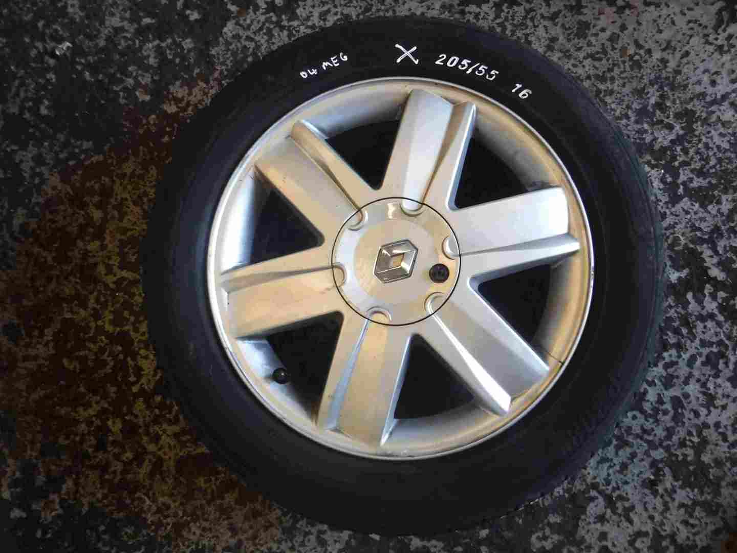 Renault Megane 2002-2008 Nervastella Alloy Wheel 16inch
