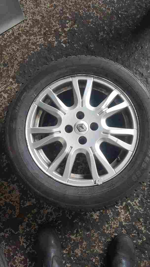 Renault Megane 2002-2008 Ozedia Alloy Wheel 16inch   Tyre 205 55 16 5mm Tread 4/5