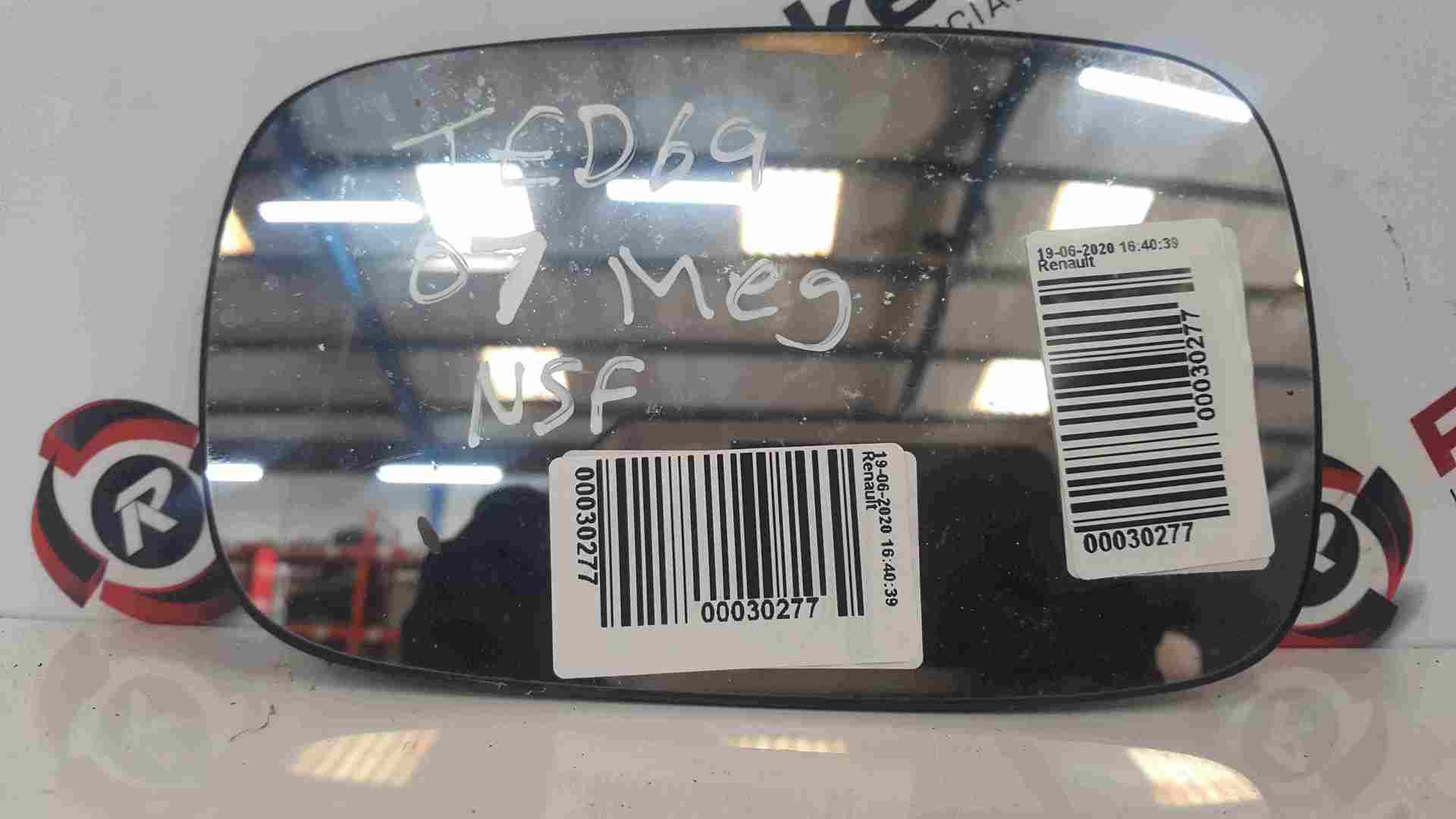 Renault Megane 2002-2008 Passenger NS Wing Mirror Glass
