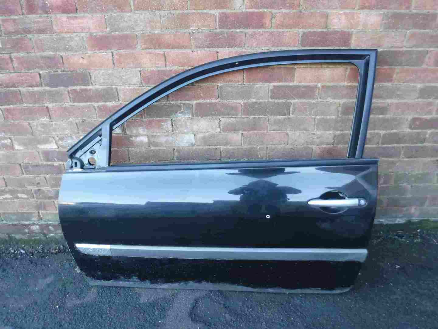 Renault Megane 2002-2008 Passenger NSF Front Door Black 676 3dr