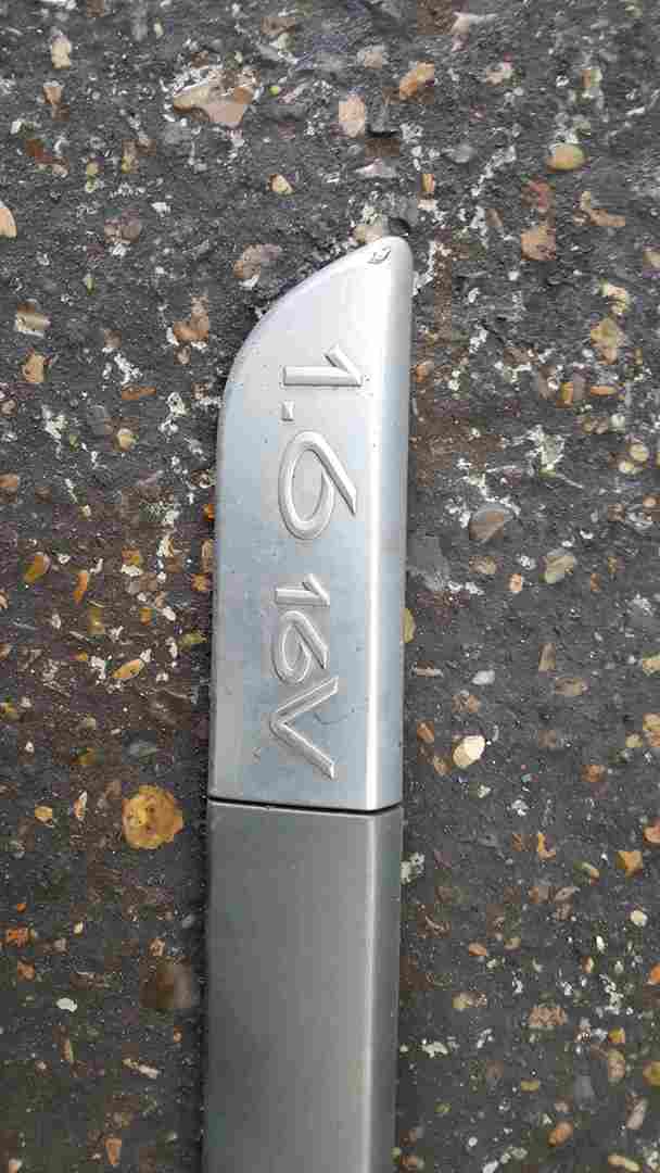 Thumb 3 Renault Megane 2002-2008 Passenger NSF Front Door Moulding Trim 5dr Grey Silver