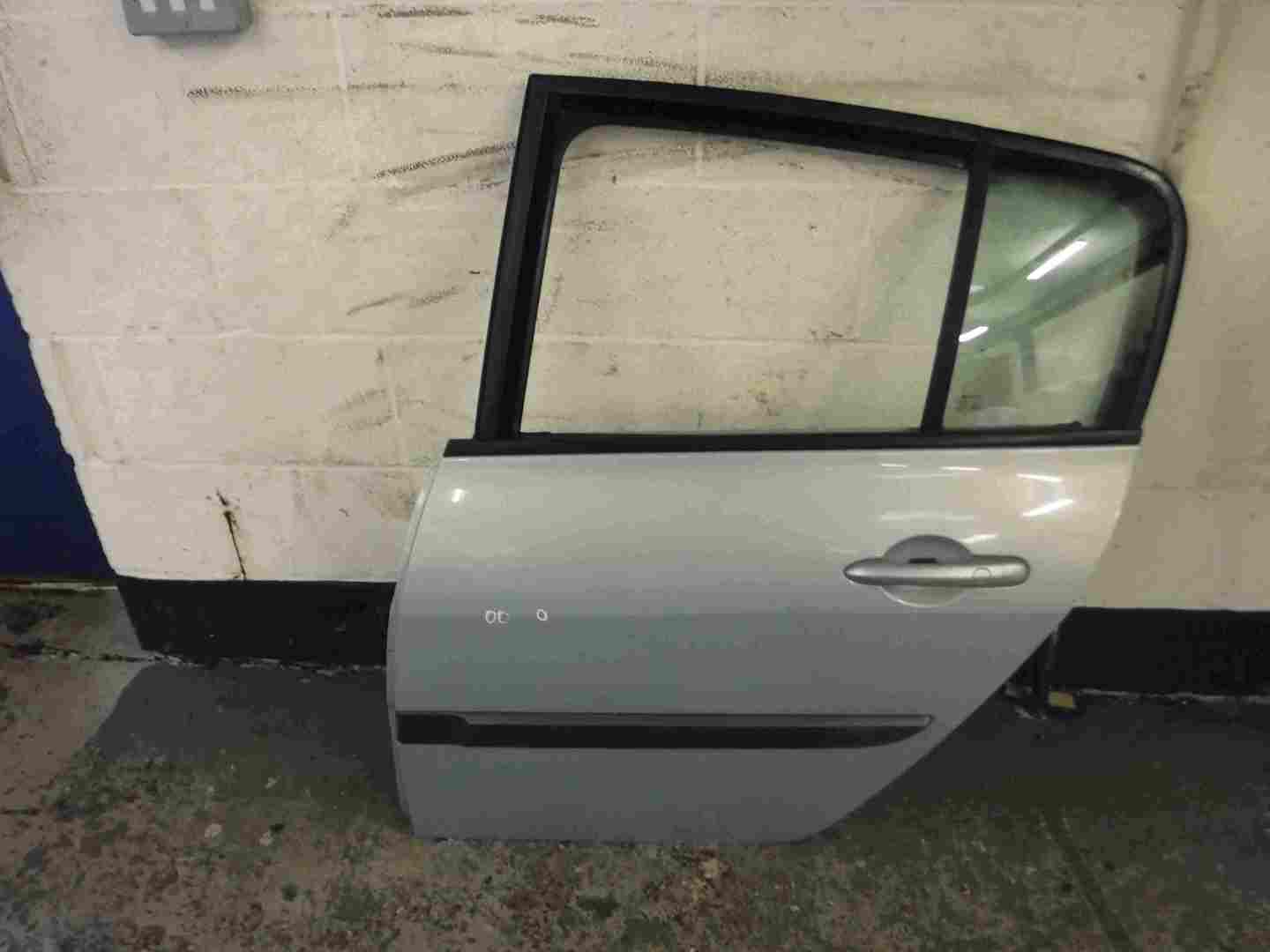Renault Megane 2002-2008 Passenger NSR Rear Door Silver 632