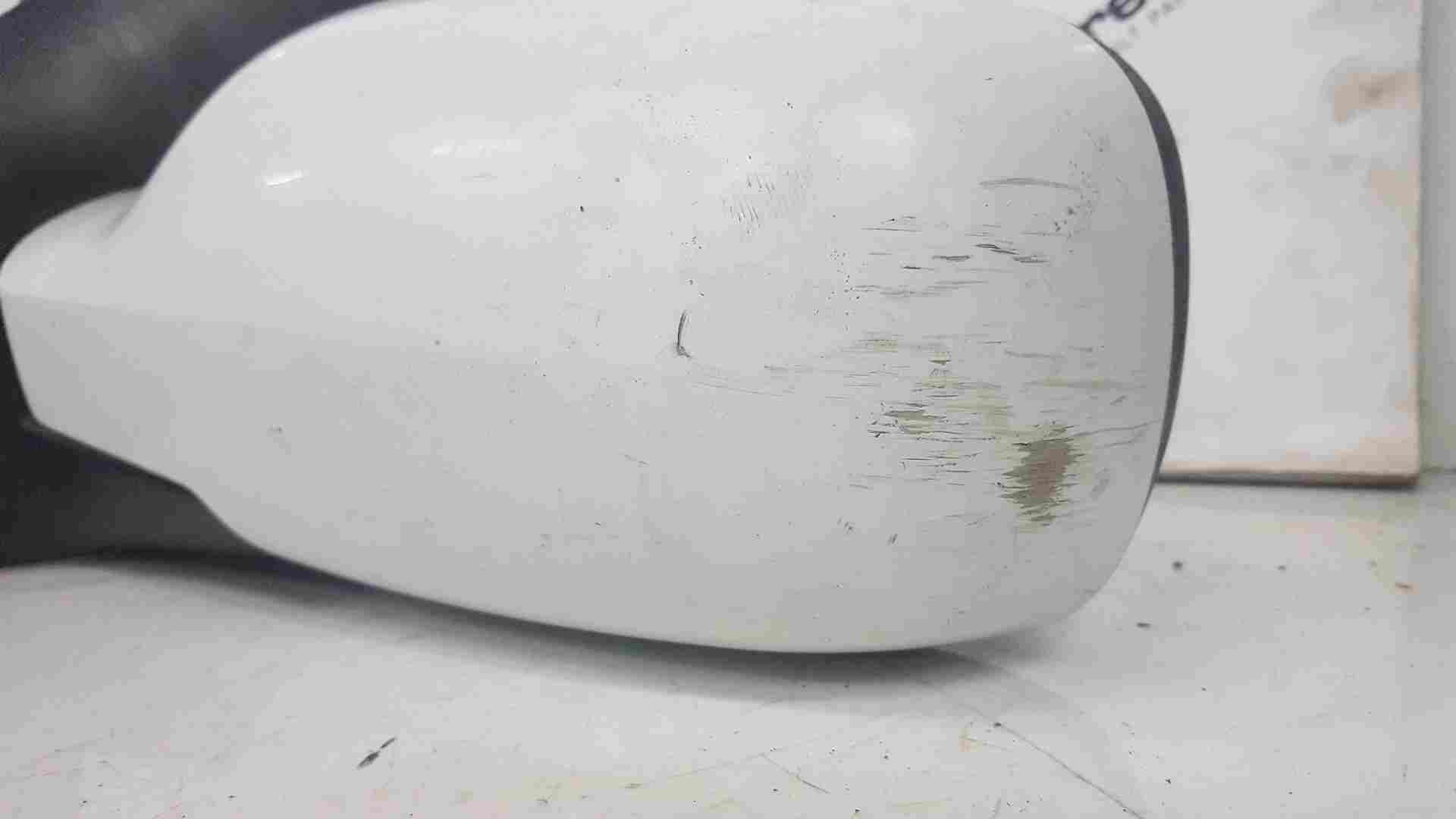 Thumb 3 Renault Megane 2002-2008 Passenger Ns Wing Mirror White Ov369 Scuffed