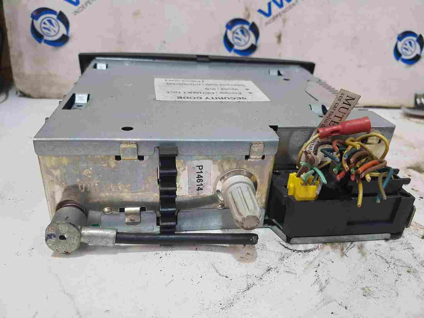 Thumb 5 Renault Megane 2002-2008 Radio Cd Player Update List   Code 8200607918