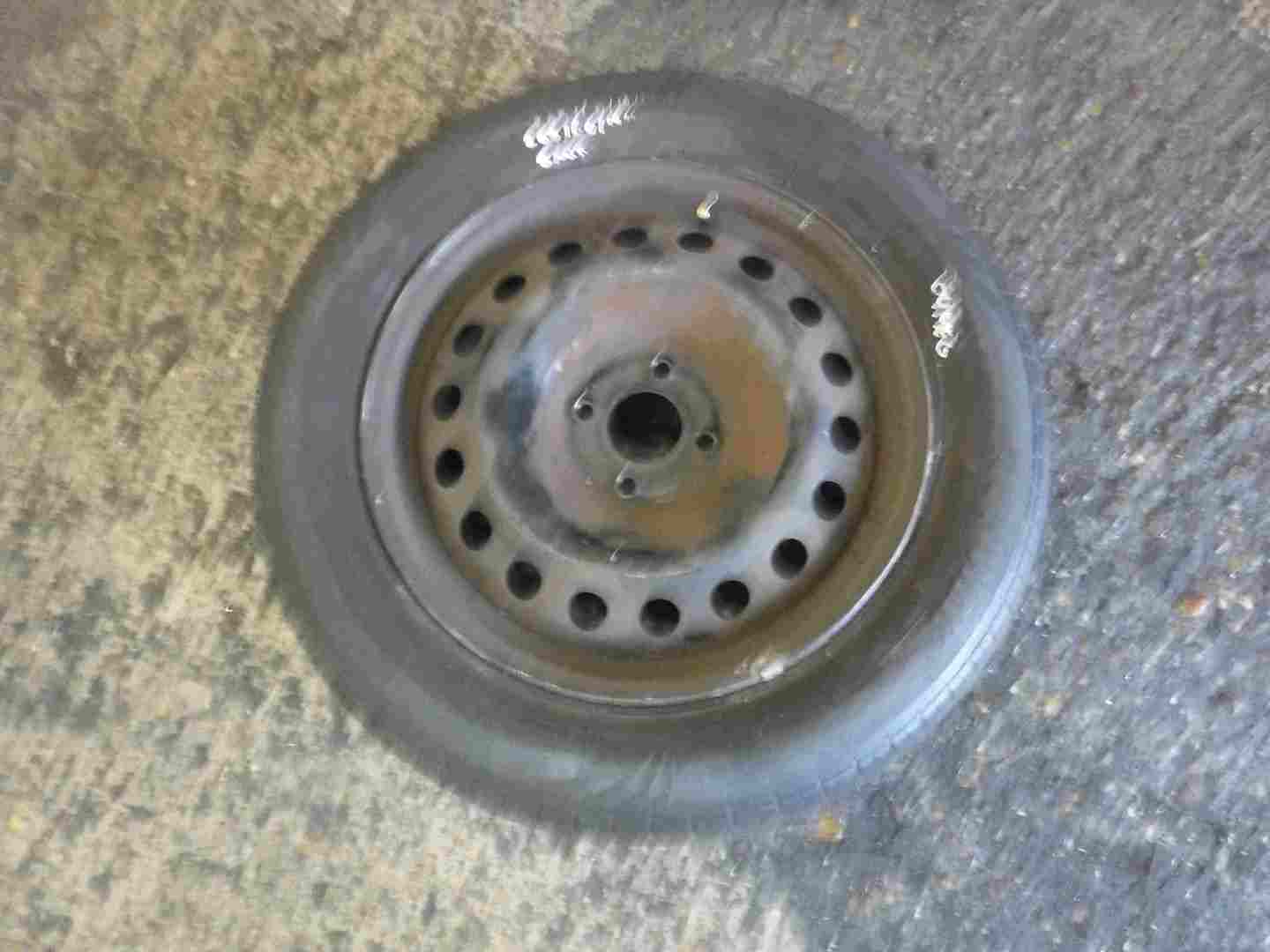 Renault Megane 2002-2008 Steel Wheel Rim + Tyre 205 60 16 5mm