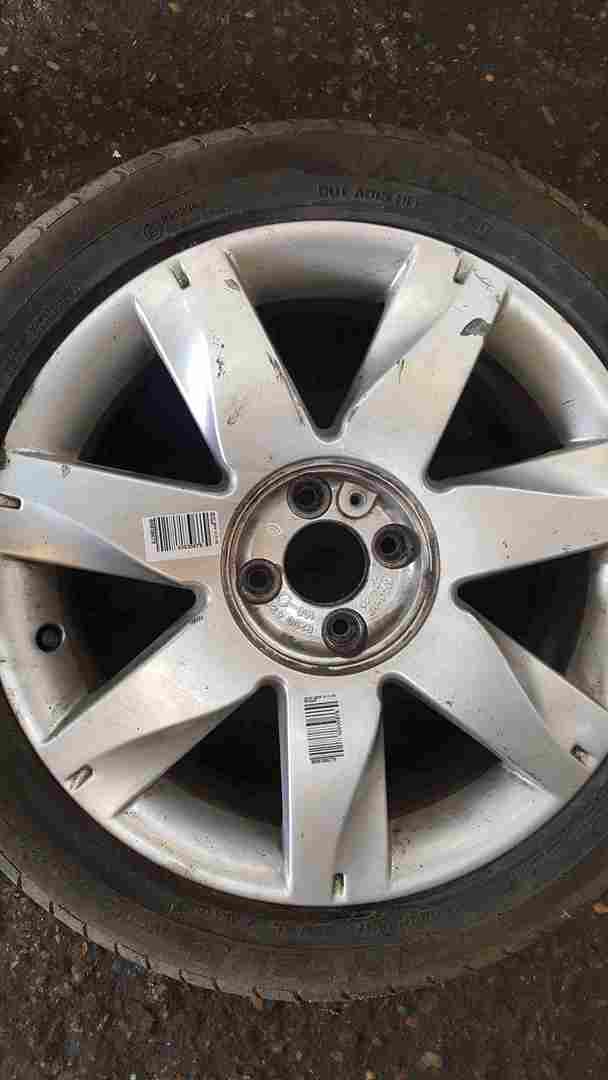 Thumb 2 Renault Megane 2002-2008 Steppe Alloy Wheel 17inch + Tyre 205 50 17 4mm Tread