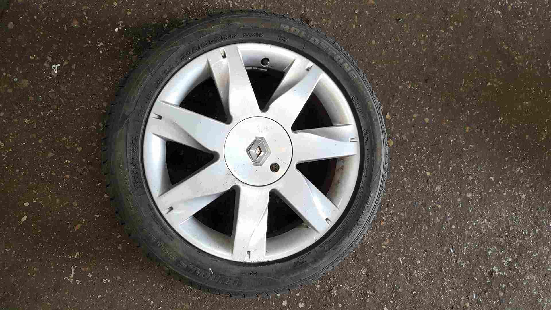 Thumb 3 Renault Megane 2002-2008 Steppe Alloy Wheel 17inch 17