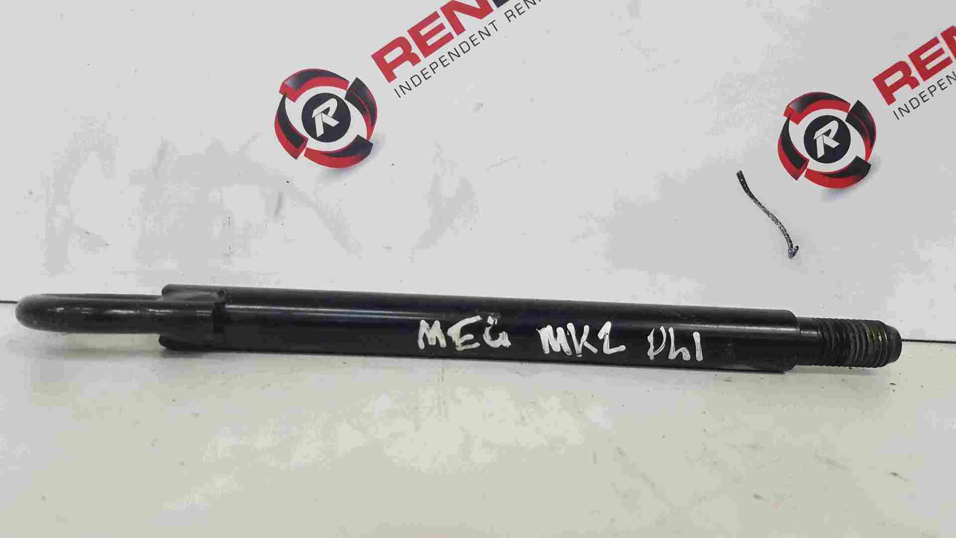 Thumb 3 Renault Megane 2002-2008 Towing Eye Hook