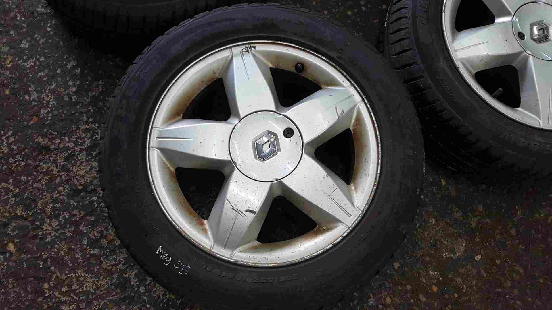 Thumb 7 Renault Megane 2002-2008 Tuxedo Alloy Wheels Set X4 16inch + Tyres