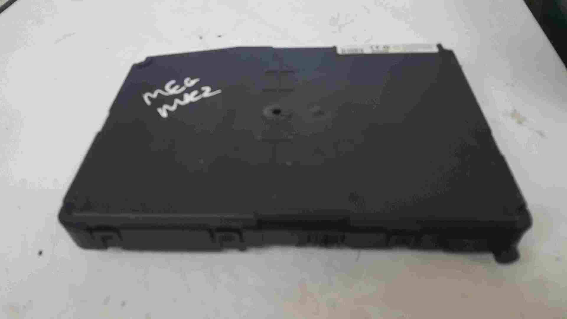 Renault Megane 2002-2008   Grand UCH BCM Immobiliser Fuse Box 8200780025