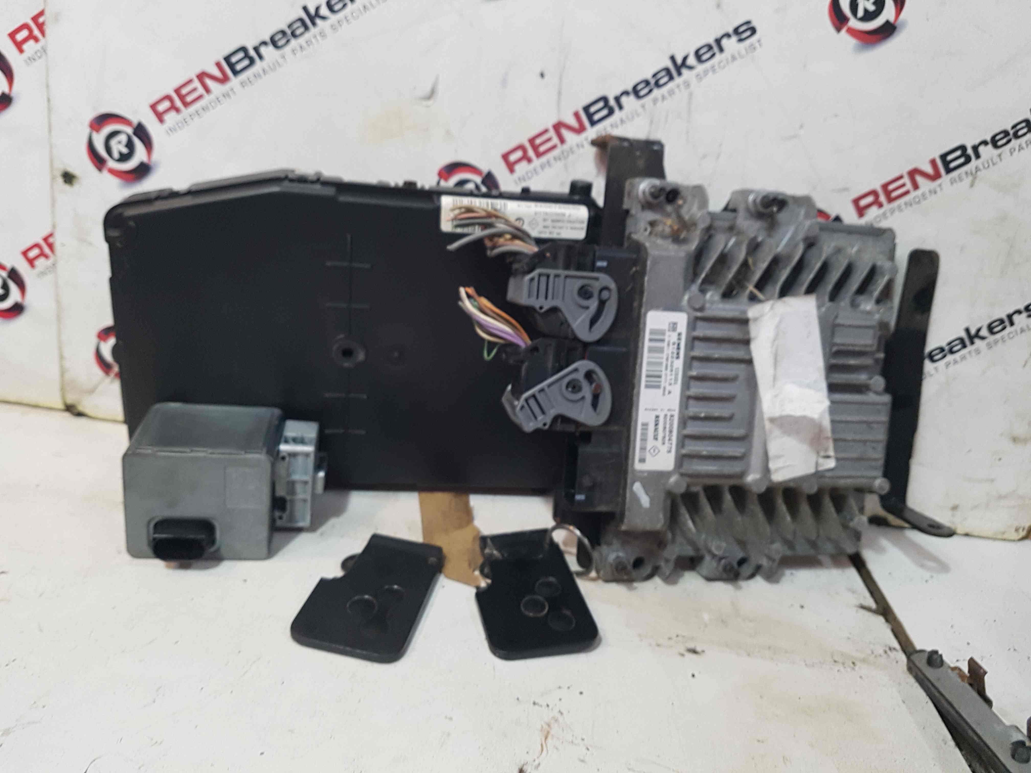 Thumb 6 Renault Megane 2006-2008 1.5 DCI Ecu SET Uch Steering Lock + 2 KEY Cards