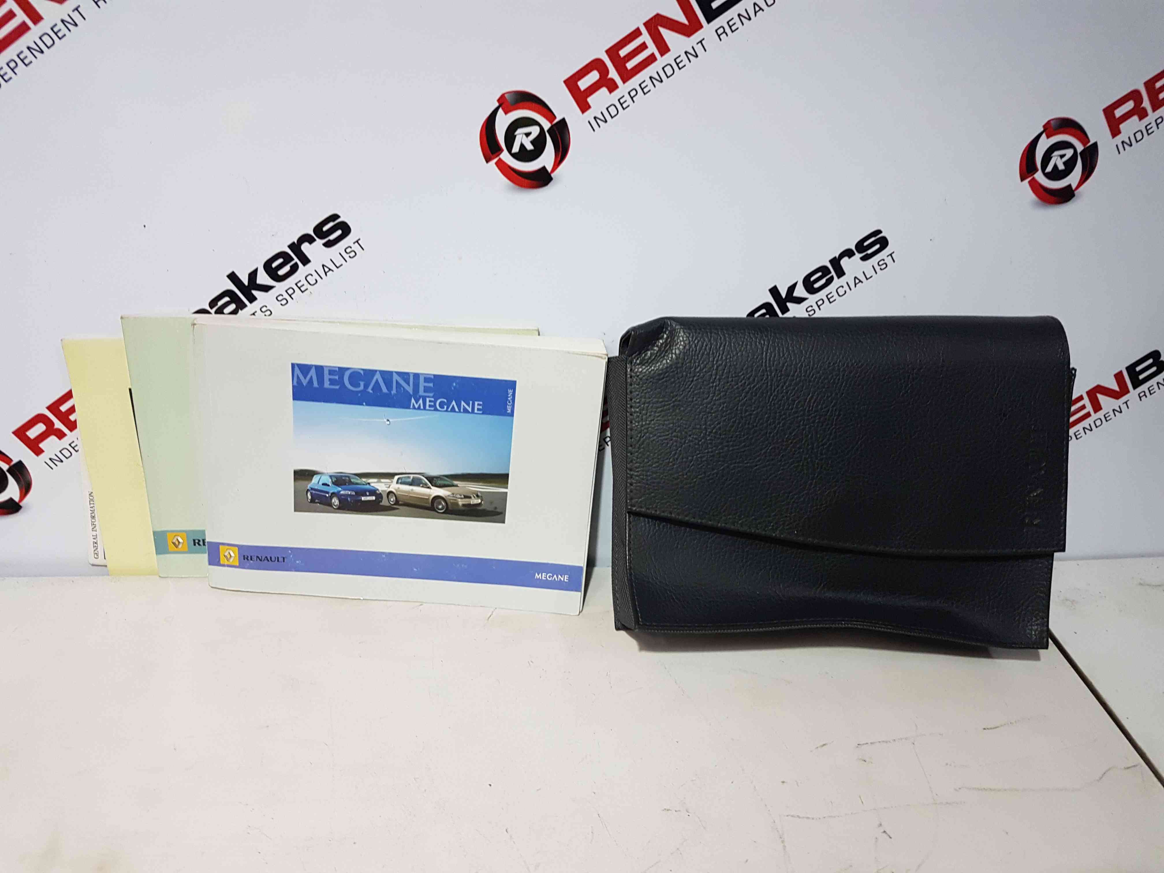 Thumb 7 Renault Megane 2006-2008 Documents Service Booklet Guide + Wallet